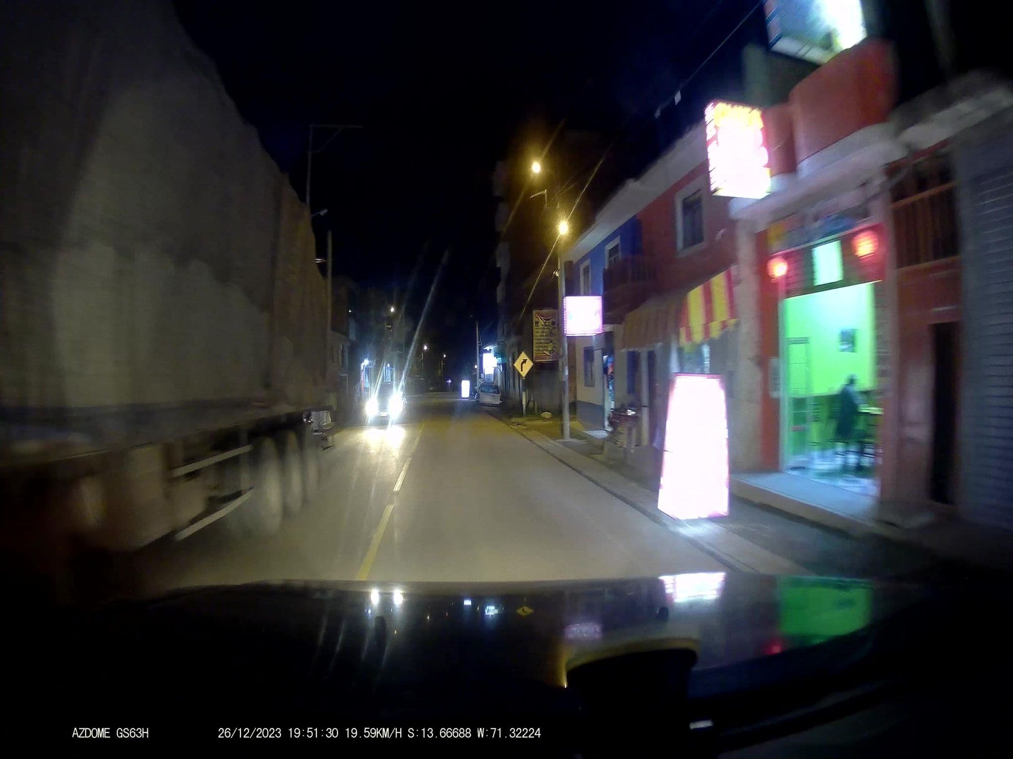 Street view near hostel ausungate, Urcos — © jaderbavaresco (CC BY-SA · Mapillary)