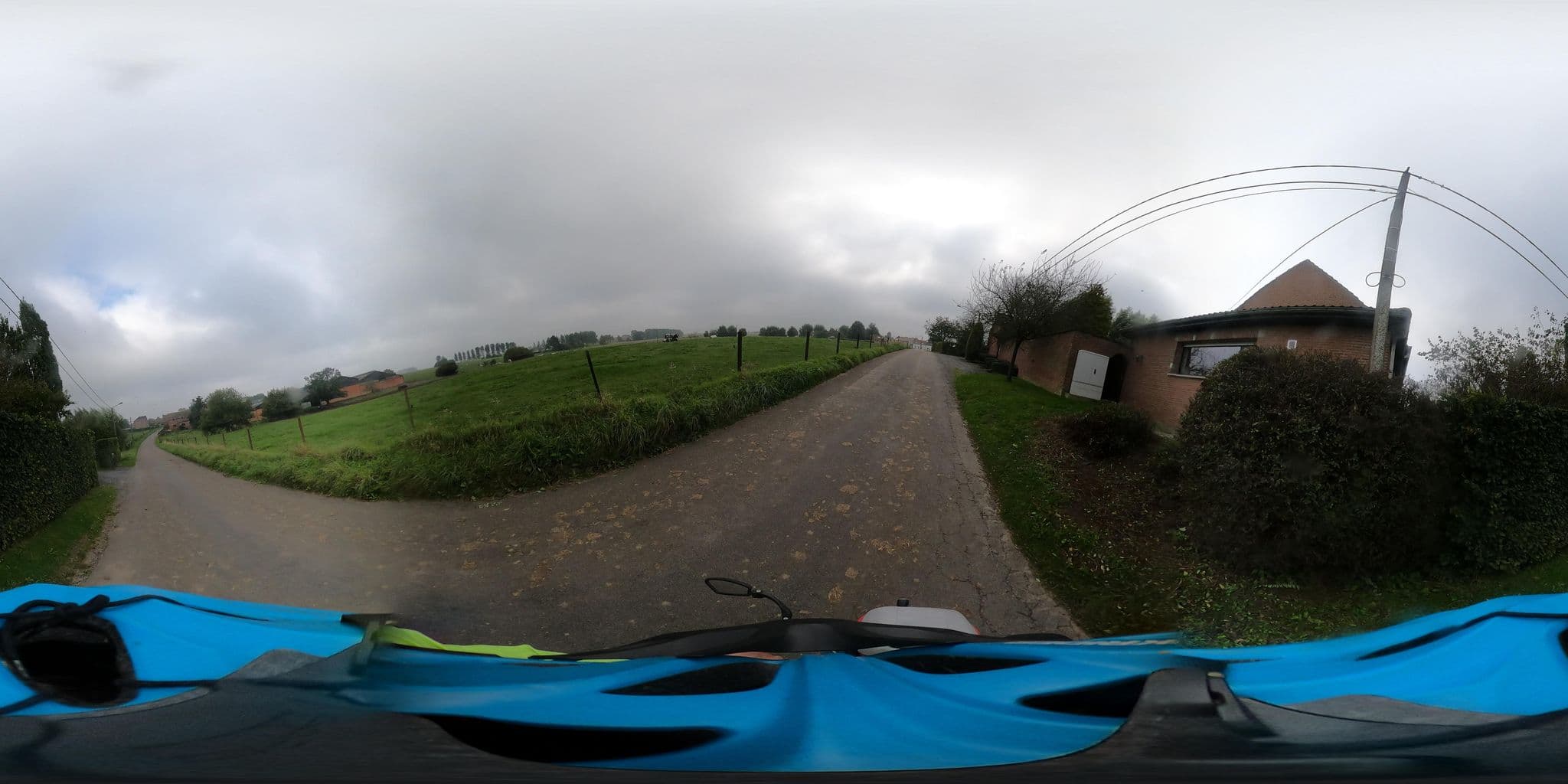 Street view near La Ligule, Mignault — © padididejurbise (CC BY-SA · Mapillary)
