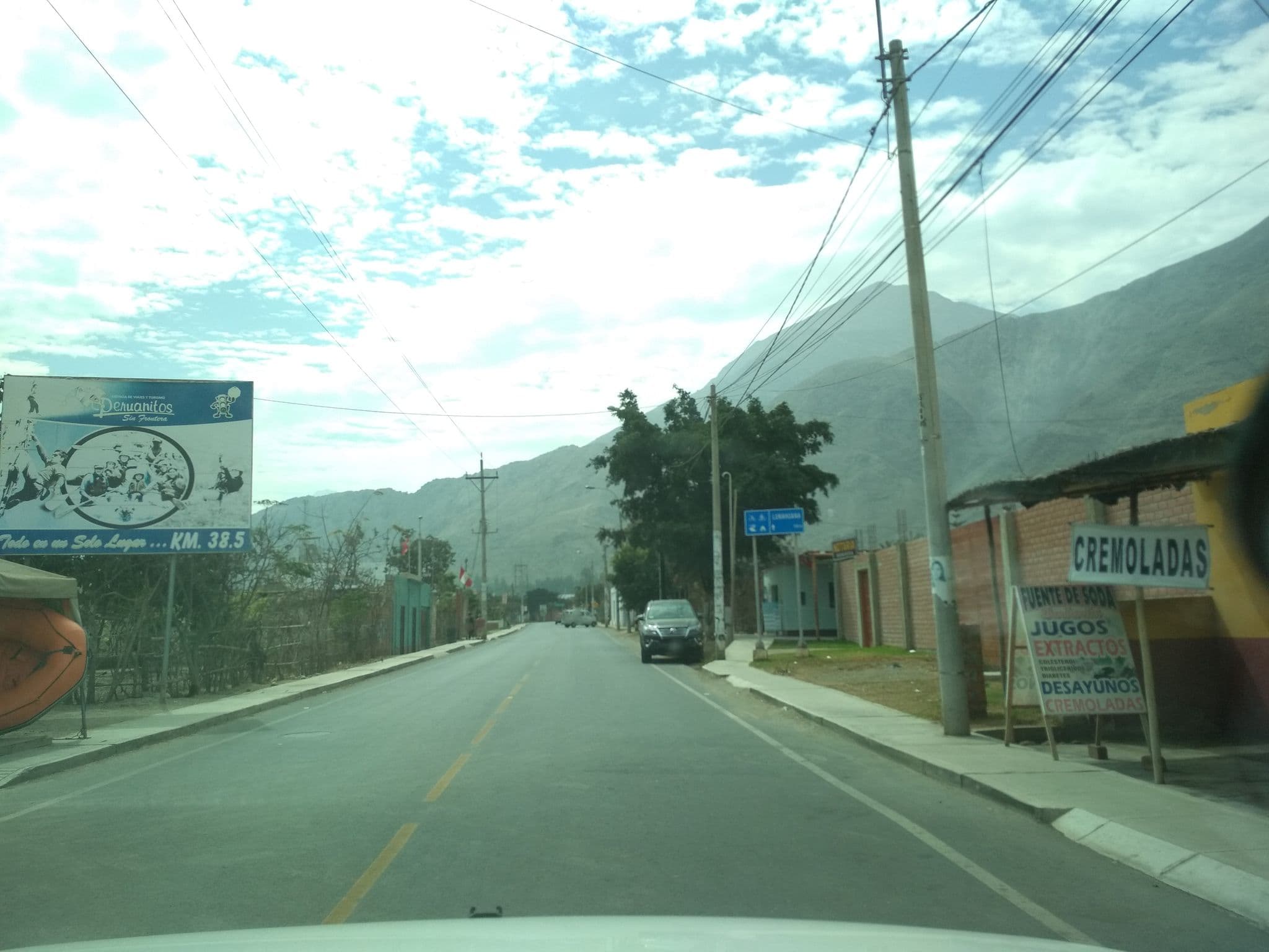 Street view near Peruanitos, Nuevo Imperial — © johnarupire (CC BY-SA · Mapillary)