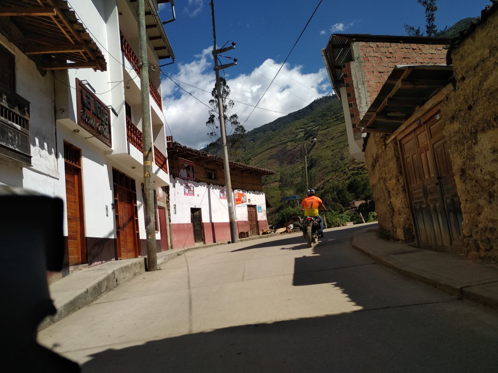 Street view near Hostal La Joya, Celendín — © nomadmapper (CC BY-SA · Mapillary)