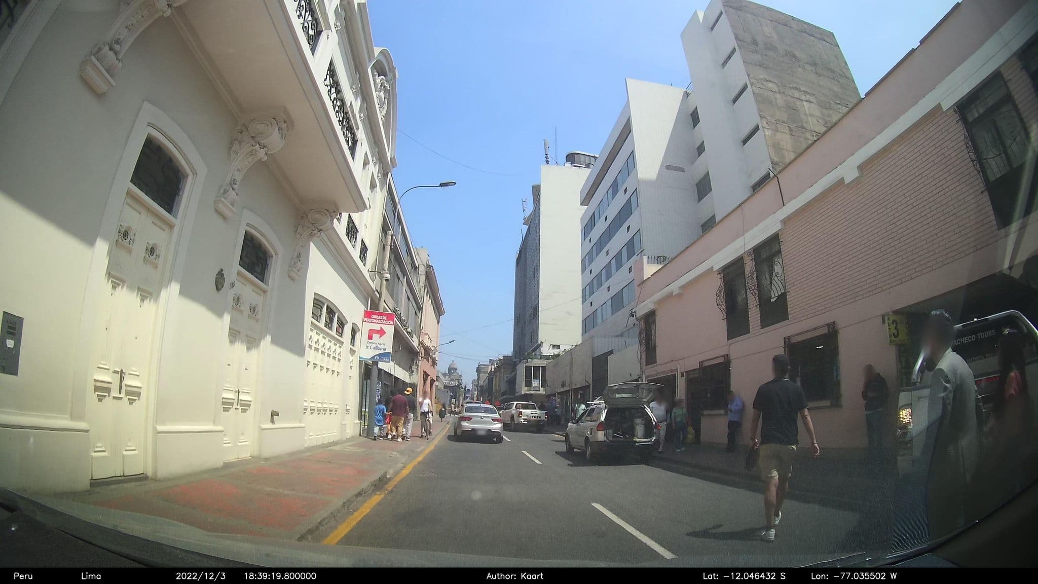 Street view near Hostal Granda, Lima — © kaart_2 (CC BY-SA · Mapillary)