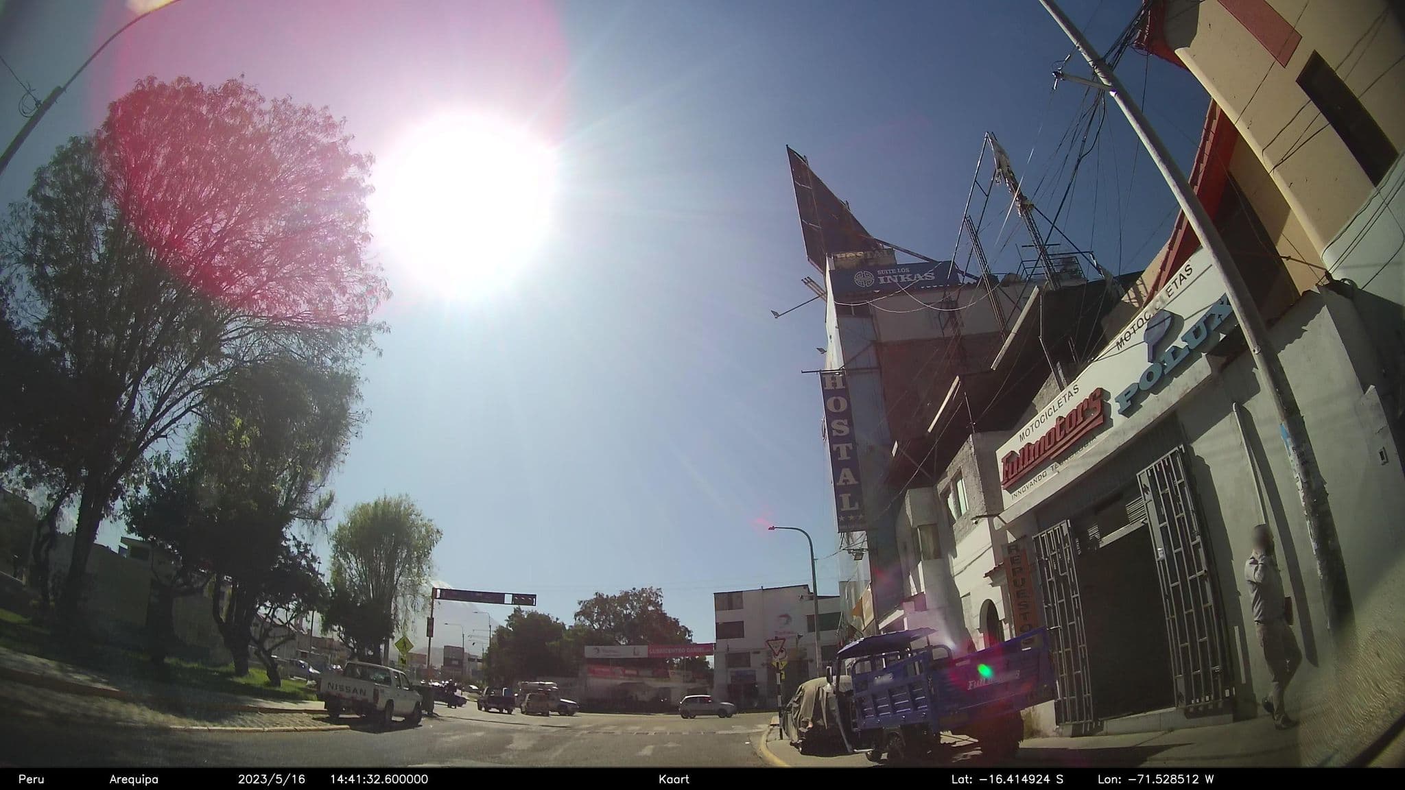 Street view near El Buho, Ciudad Satelite — © kaart_2 (CC BY-SA · Mapillary)