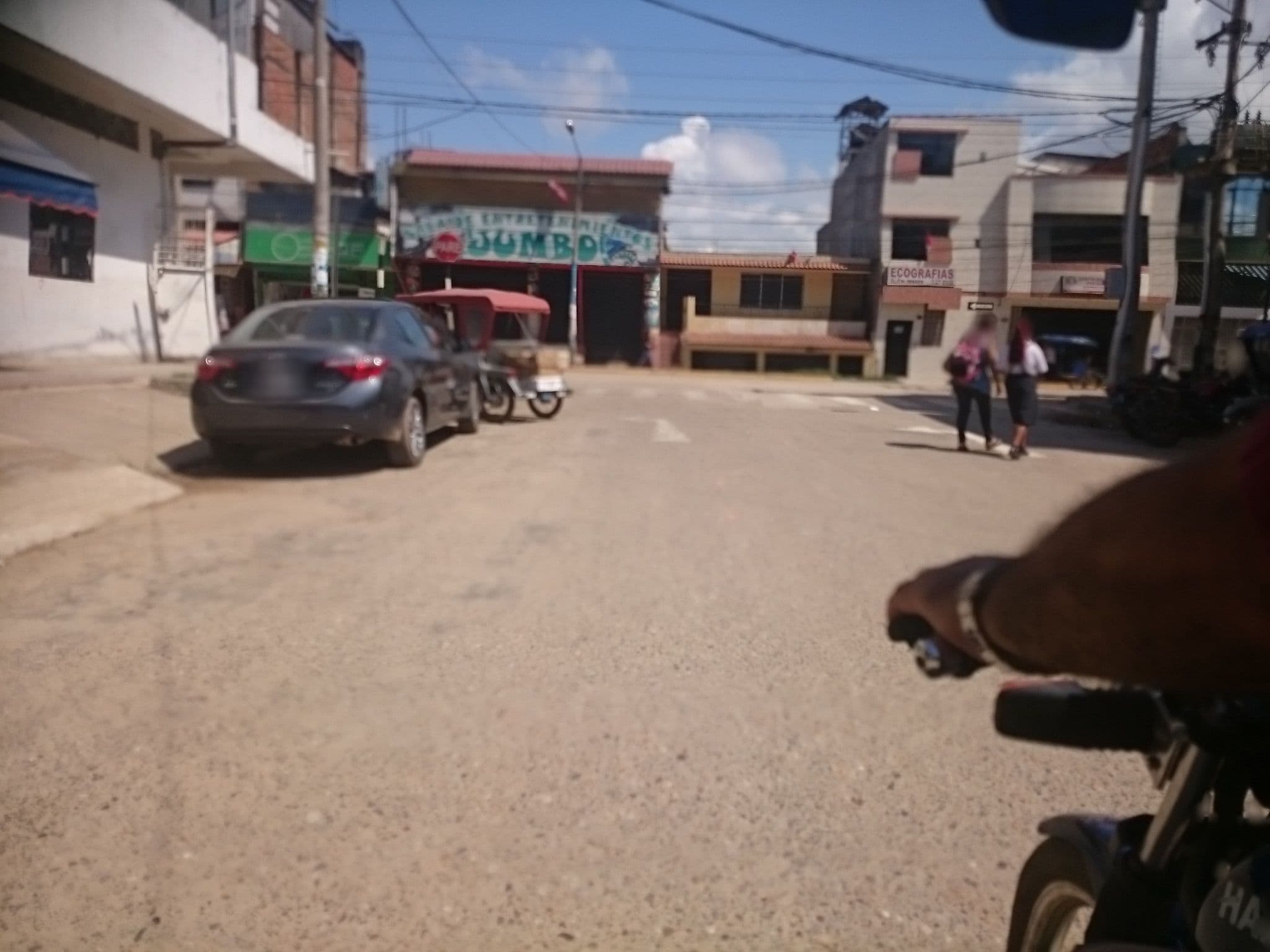 Street view near Hospedaje Sofia, San Fernando — © sguinetti (CC BY-SA · Mapillary)