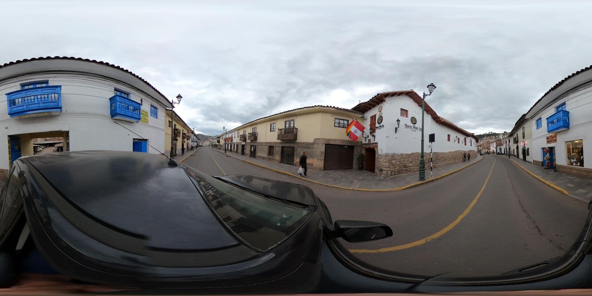 Street view near Hospedaje Estrellita, Wanchaq — © jaderbavaresco (CC BY-SA · Mapillary)