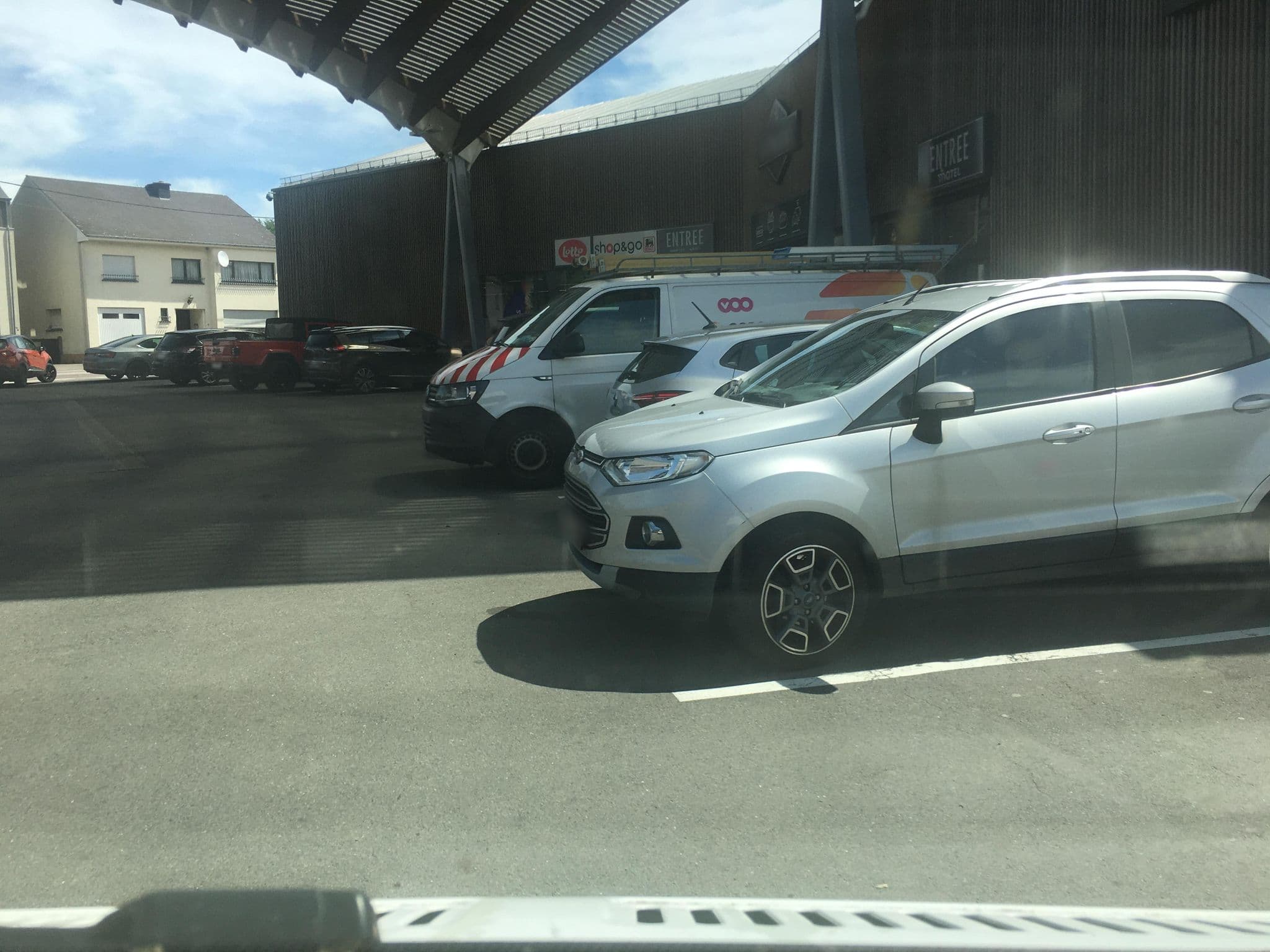 Street view near Motel Merceny, Bastogne — © raymond (CC BY-SA · Mapillary)