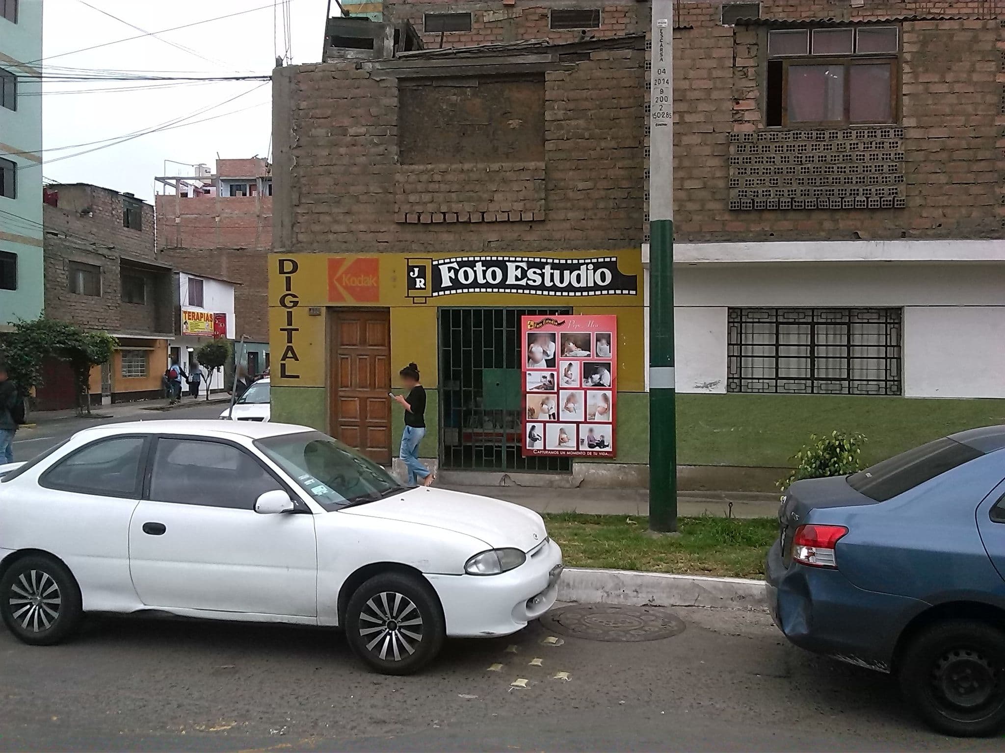 Street view near Faucett, Carmen De La Legua Reynoso — © gianina (CC BY-SA · Mapillary)