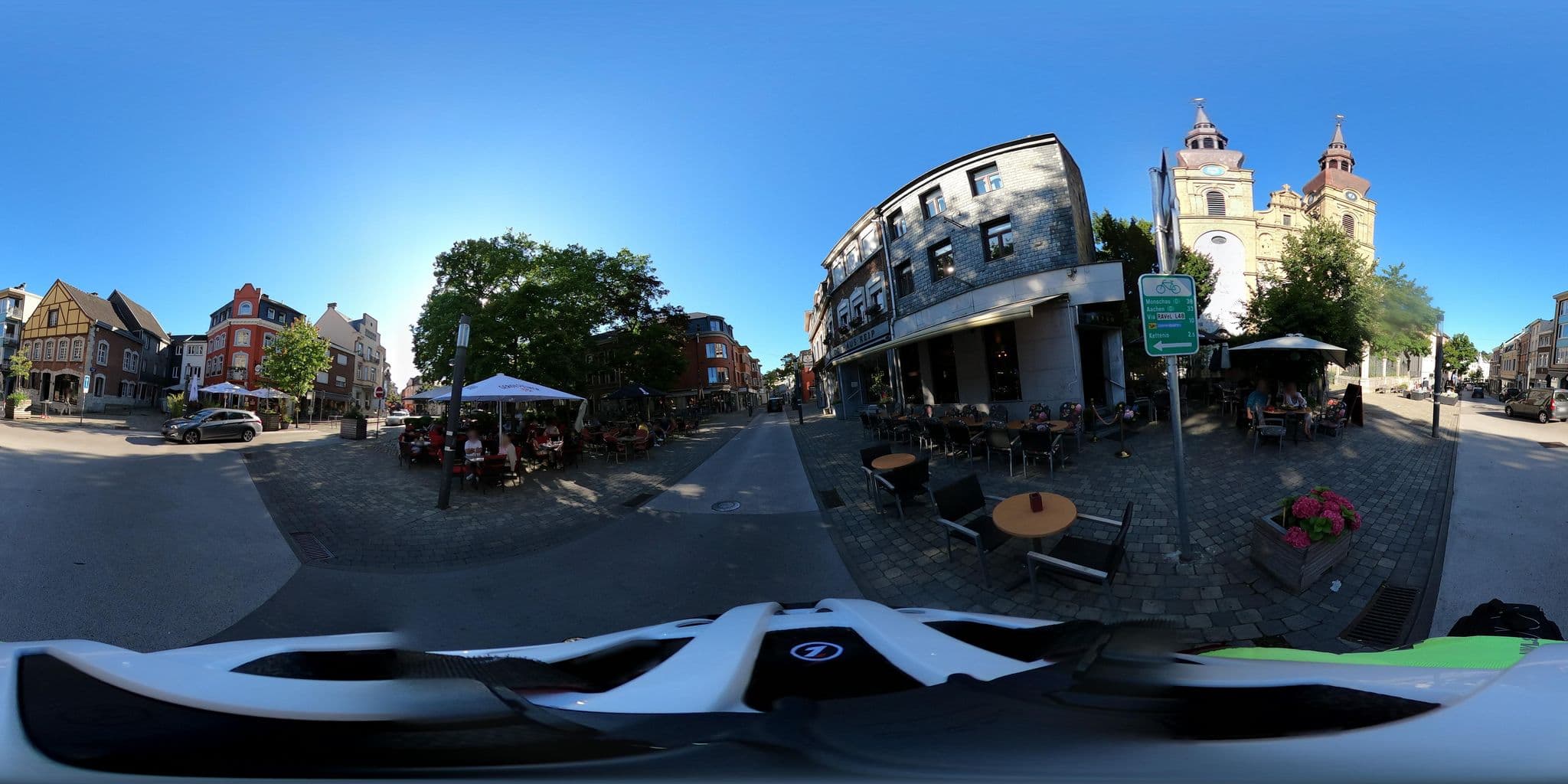 Street view near Zum Goldenen Anker, Eupen — © Mizuna (CC BY-SA · Mapillary)