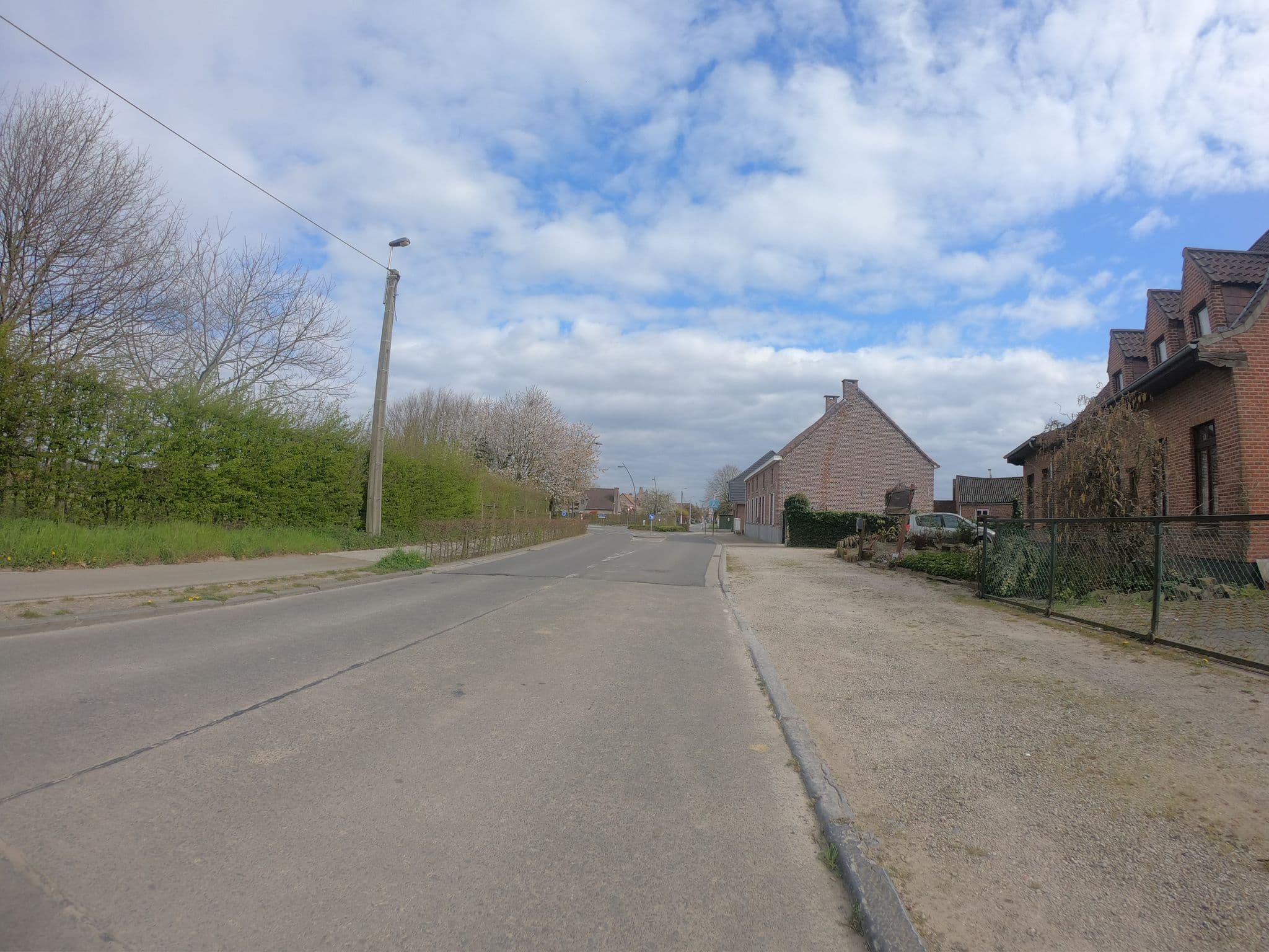 Street view near Gastenkamers Gaasbeek, Vlezenbeek — © joostjakob (CC BY-SA · Mapillary)