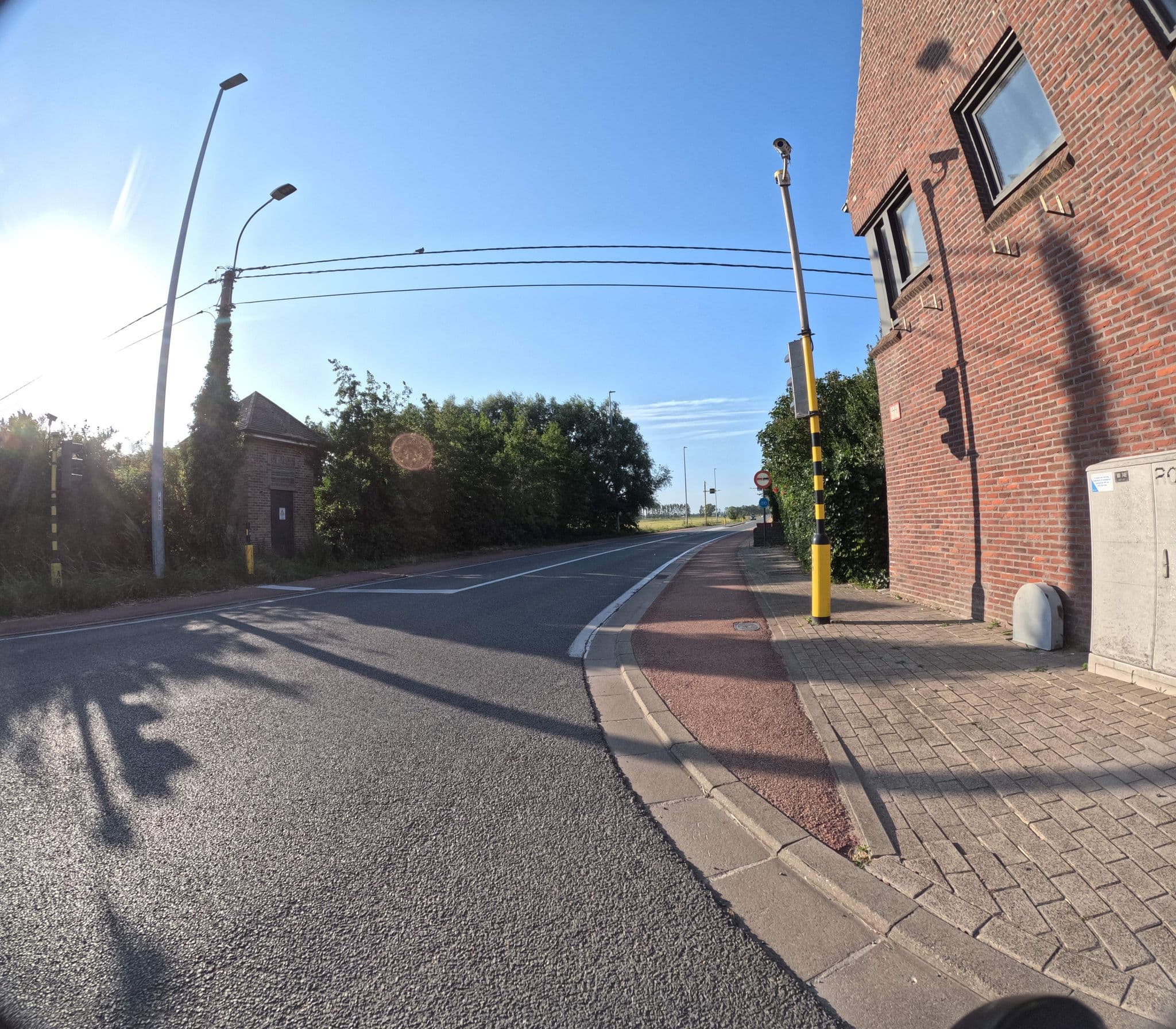 Street view near Polder 27, Snaaskerke — © filipc (CC BY-SA · Mapillary)