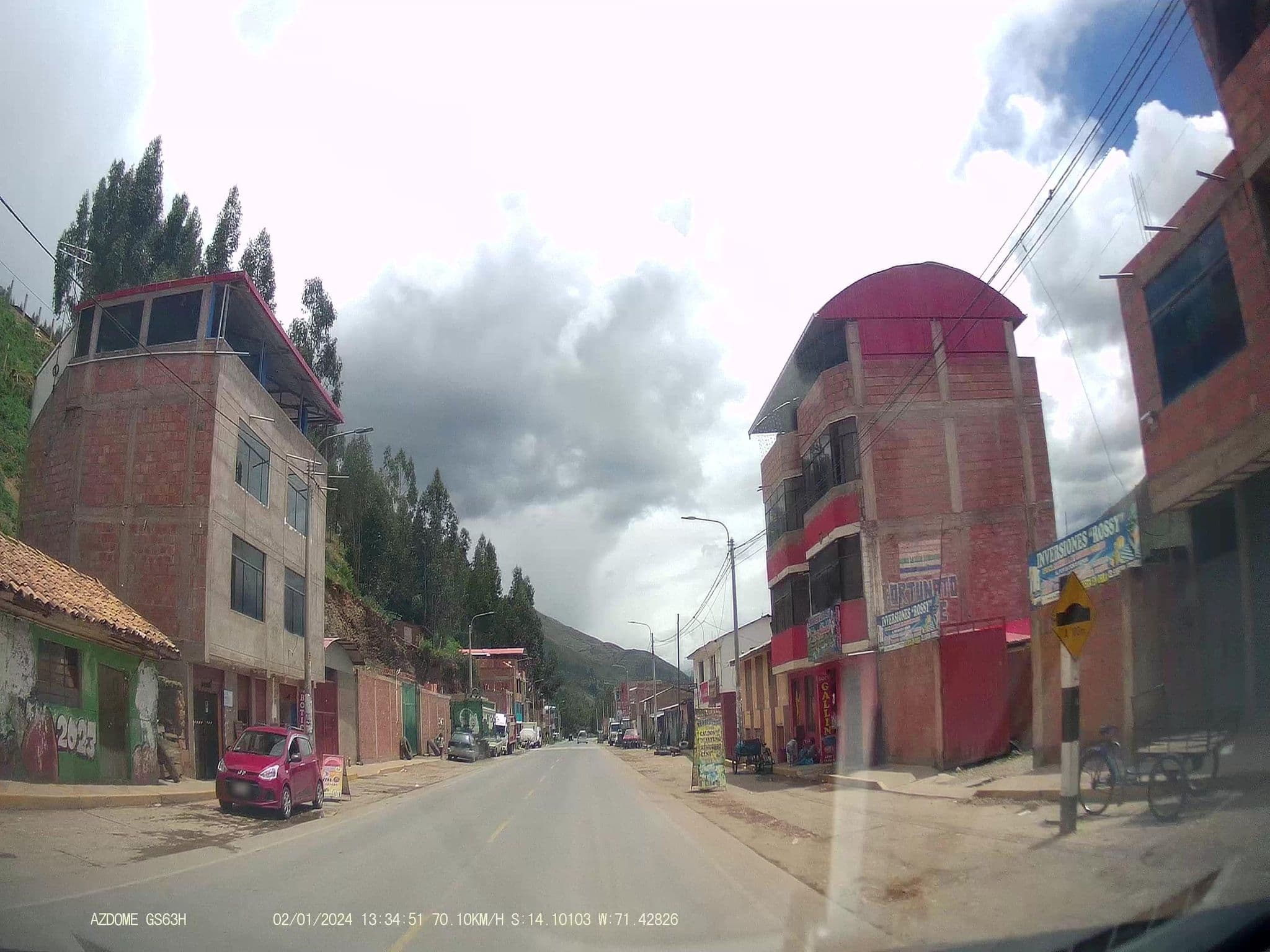 Street view near Hospedaje Combapata, Combapata — © jaderbavaresco (CC BY-SA · Mapillary)