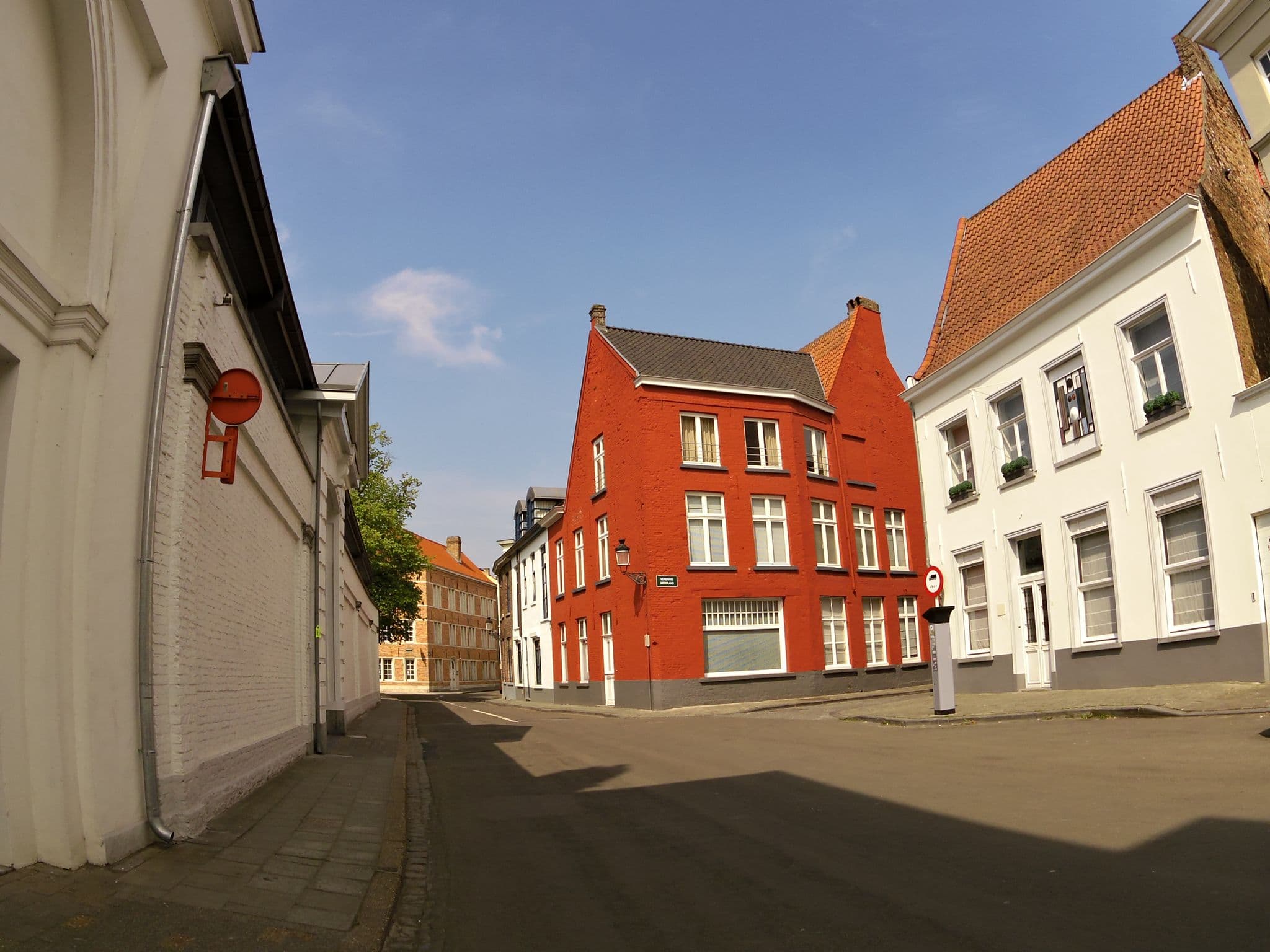 Street view near Van Cleef Boutique Hotel, Brugge — © zors1843 (CC BY-SA · Mapillary)
