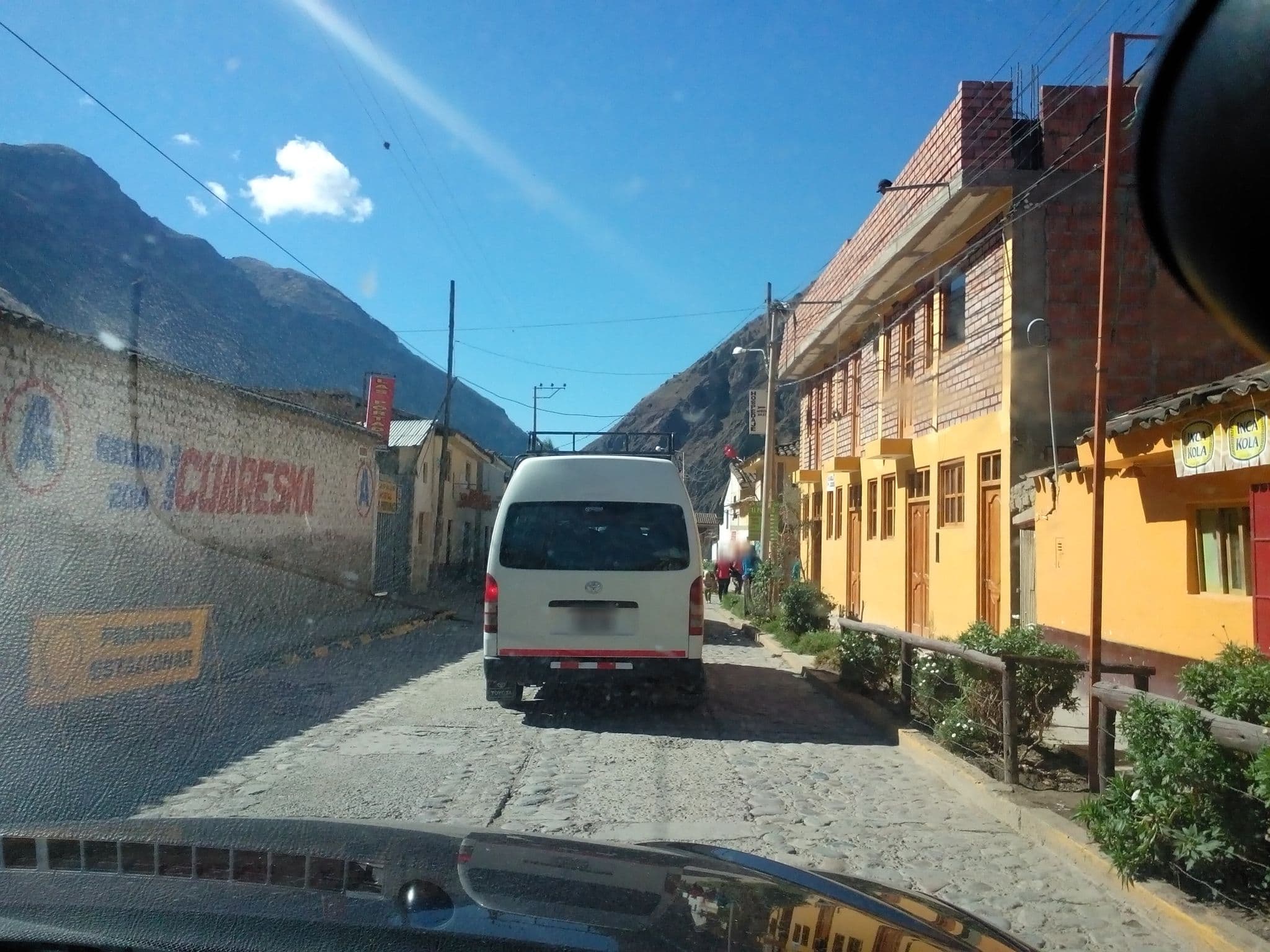 Street view near Hostal Incanto, Ollantaytambo — © derfred (CC BY-SA · Mapillary)