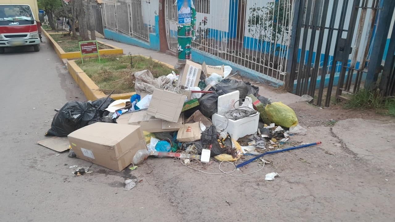Street view near Lugar de ratas, Wanchaq