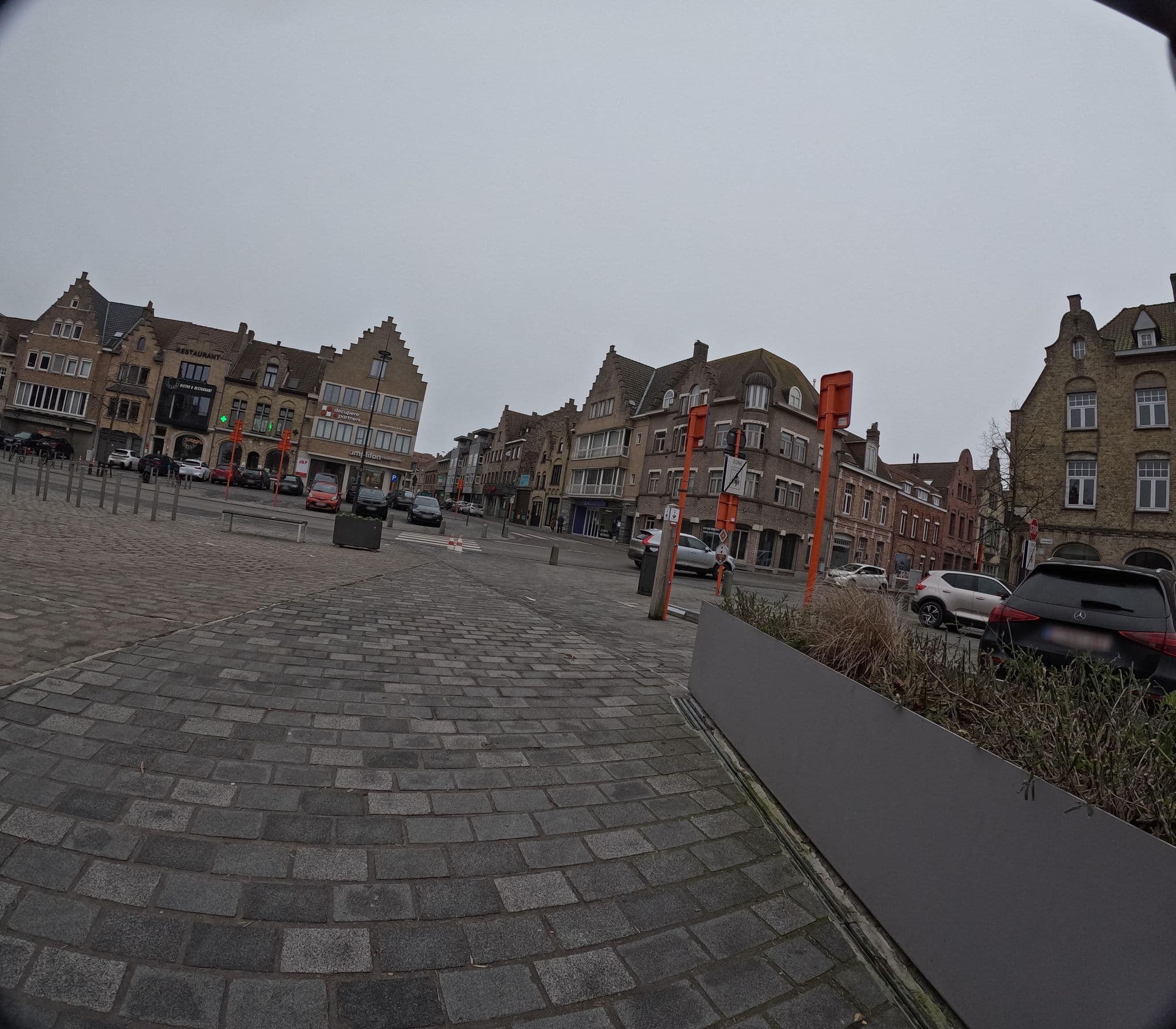 Street view near Hotel / Restaurant De Vrede, Diksmuide — © filipc (CC BY-SA · Mapillary)