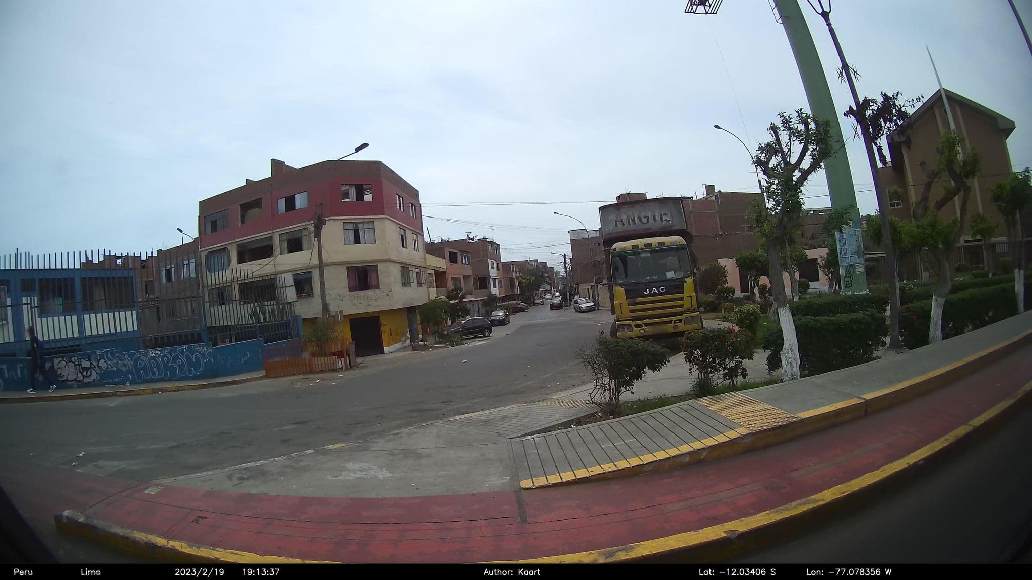 Street view near Cada de Ana, Carmen De La Legua Reynoso — © kaart_2 (CC BY-SA · Mapillary)