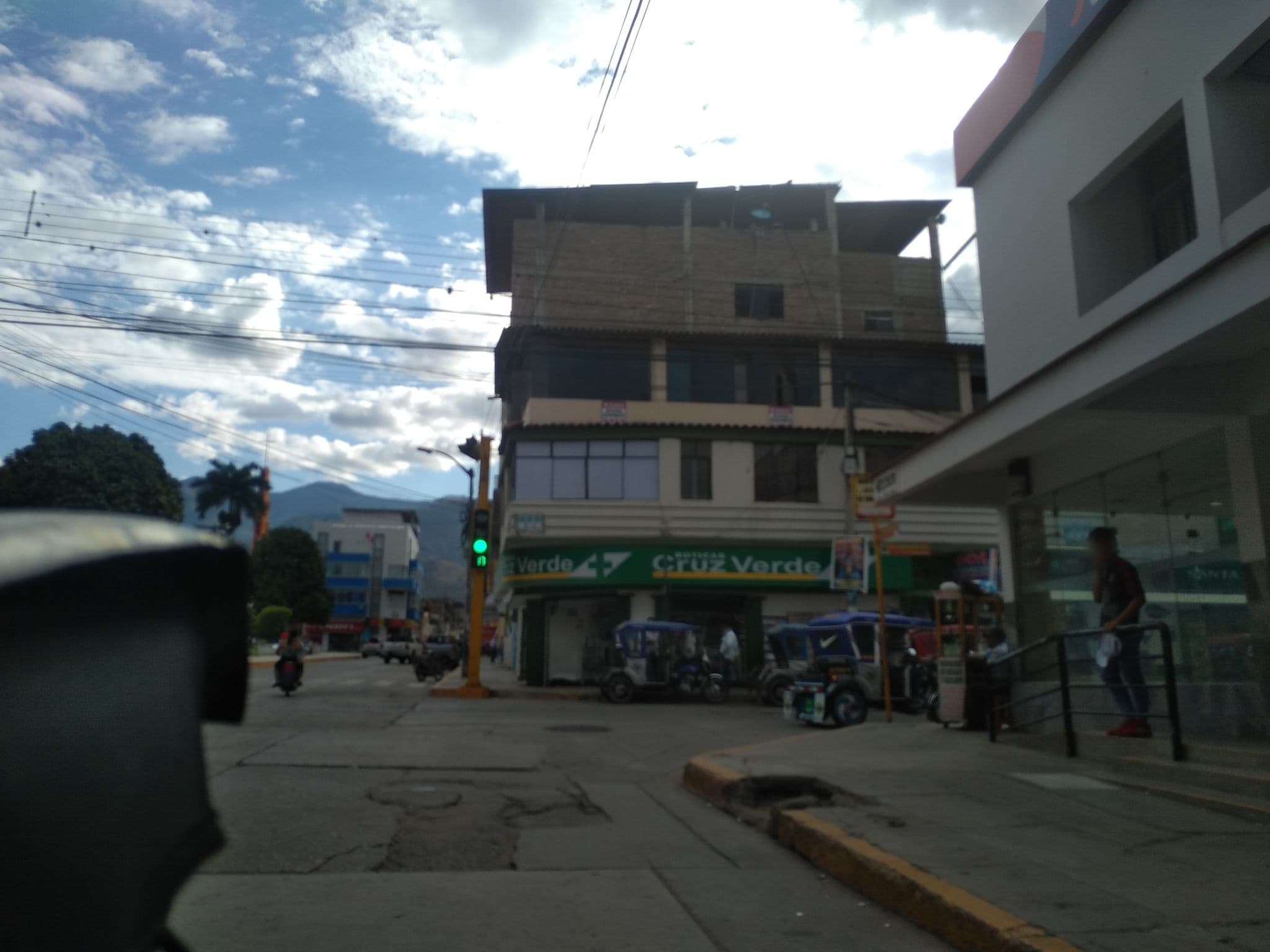 Street view near Hostal Gram Aromos II, Jaén — © nomadmapper (CC BY-SA · Mapillary)