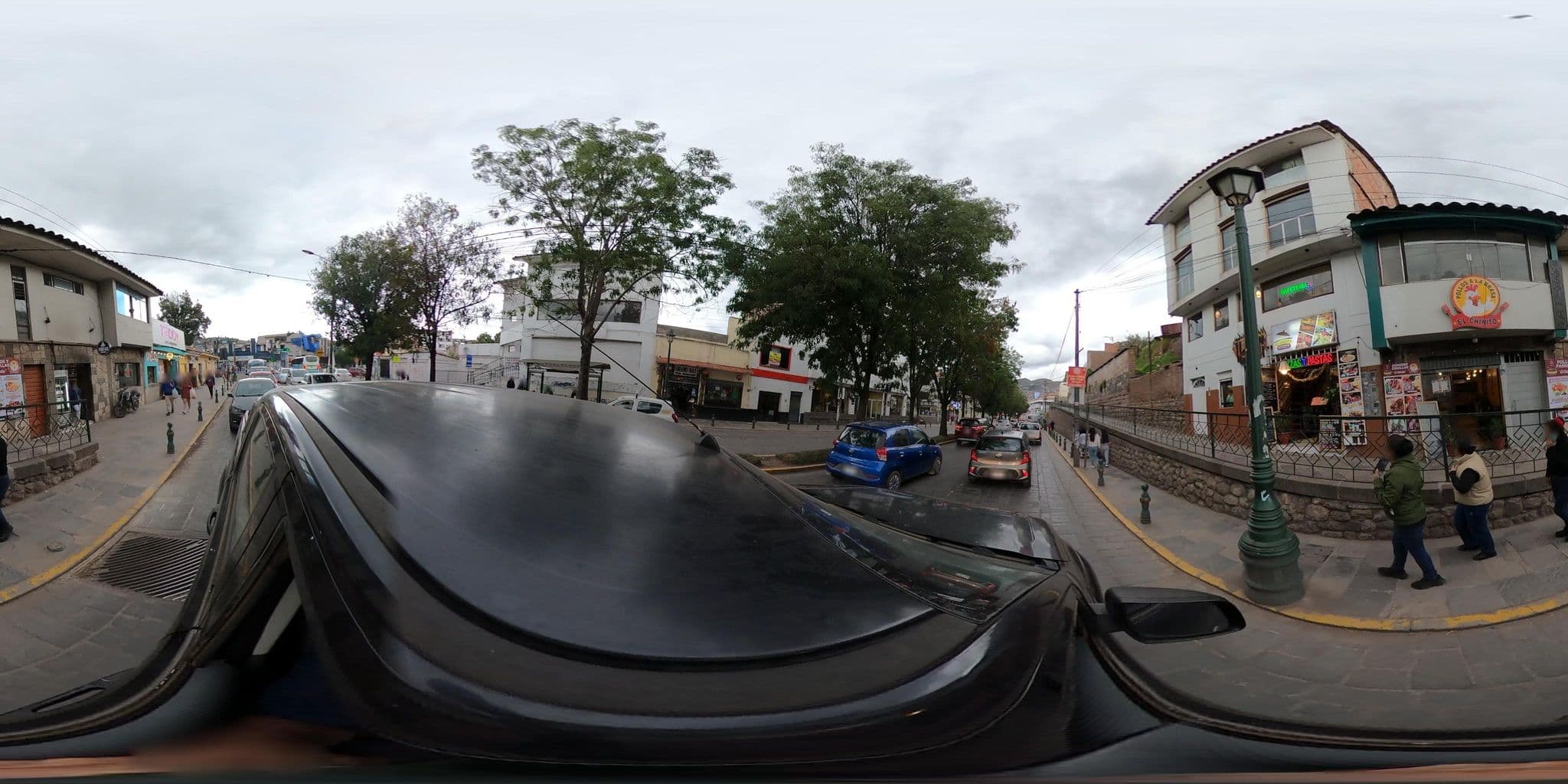 Street view near El Puma Hotel, Wanchaq — © jaderbavaresco (CC BY-SA · Mapillary)