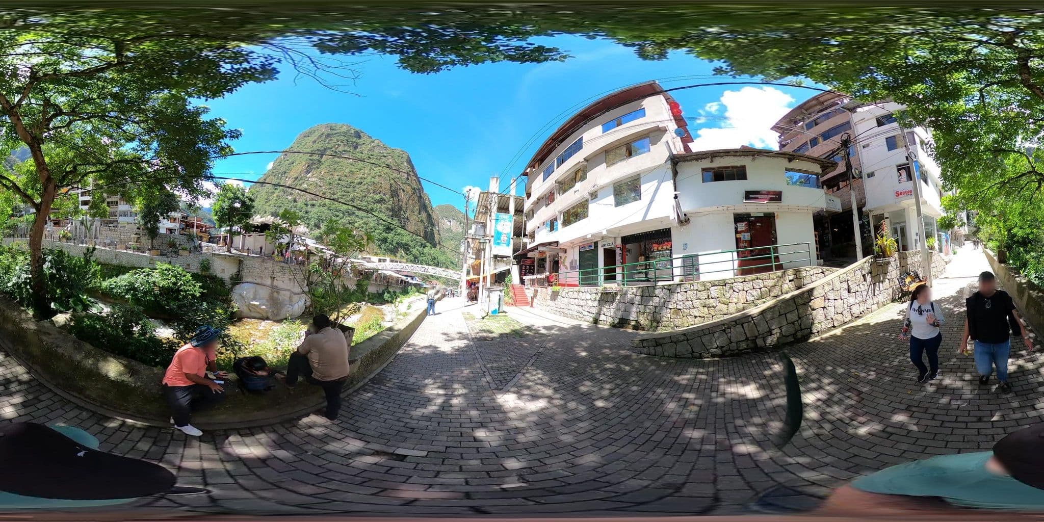 Street view near Sol Naciente, Machupicchu — © jaderbavaresco (CC BY-SA · Mapillary)
