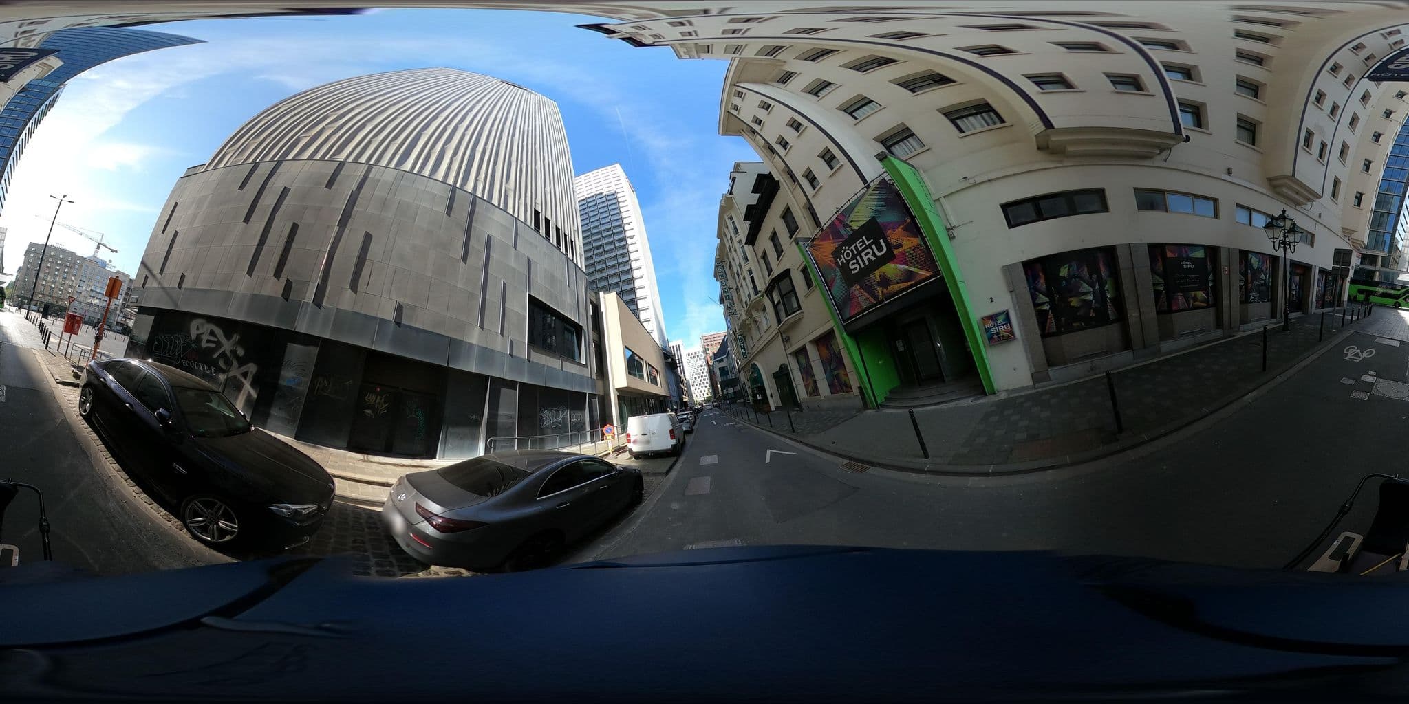 Street view near Hotel City Center, Brussels — © thierry1030 (CC BY-SA · Mapillary)