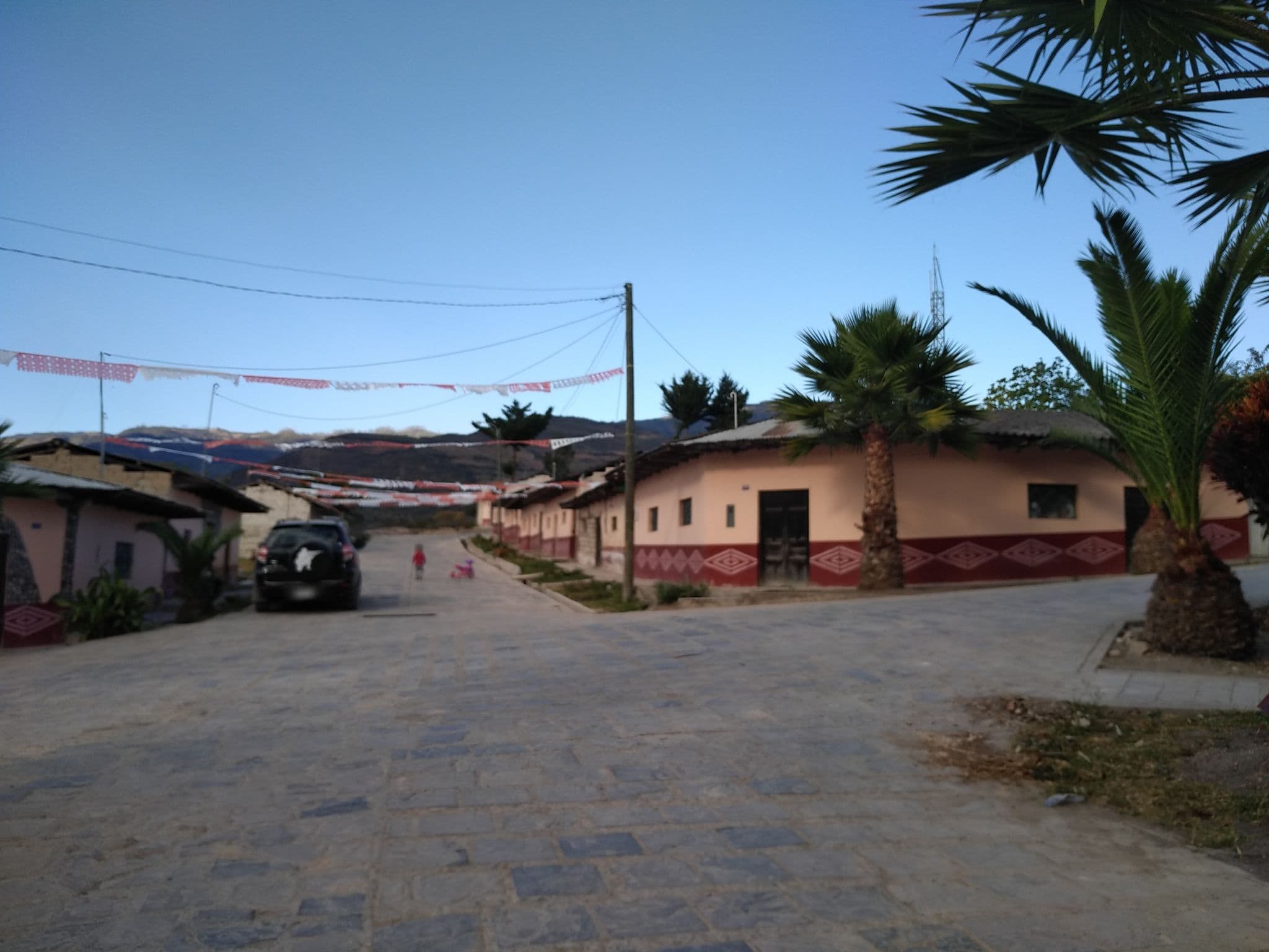 Street view near Silic Hostel, Chachapoyas — © nomadmapper (CC BY-SA · Mapillary)