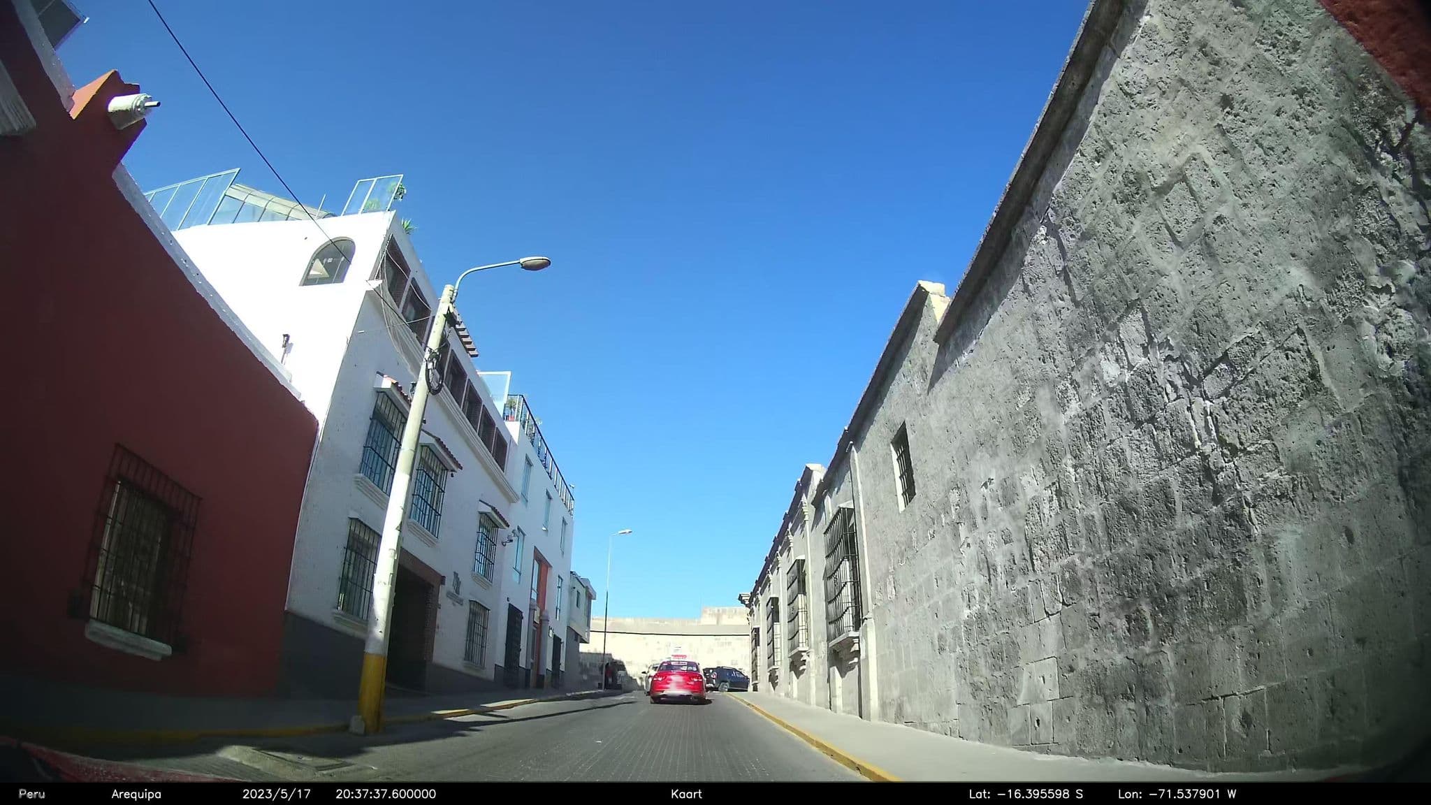 Street view near Las Torres de Ugarte, Arequipa
