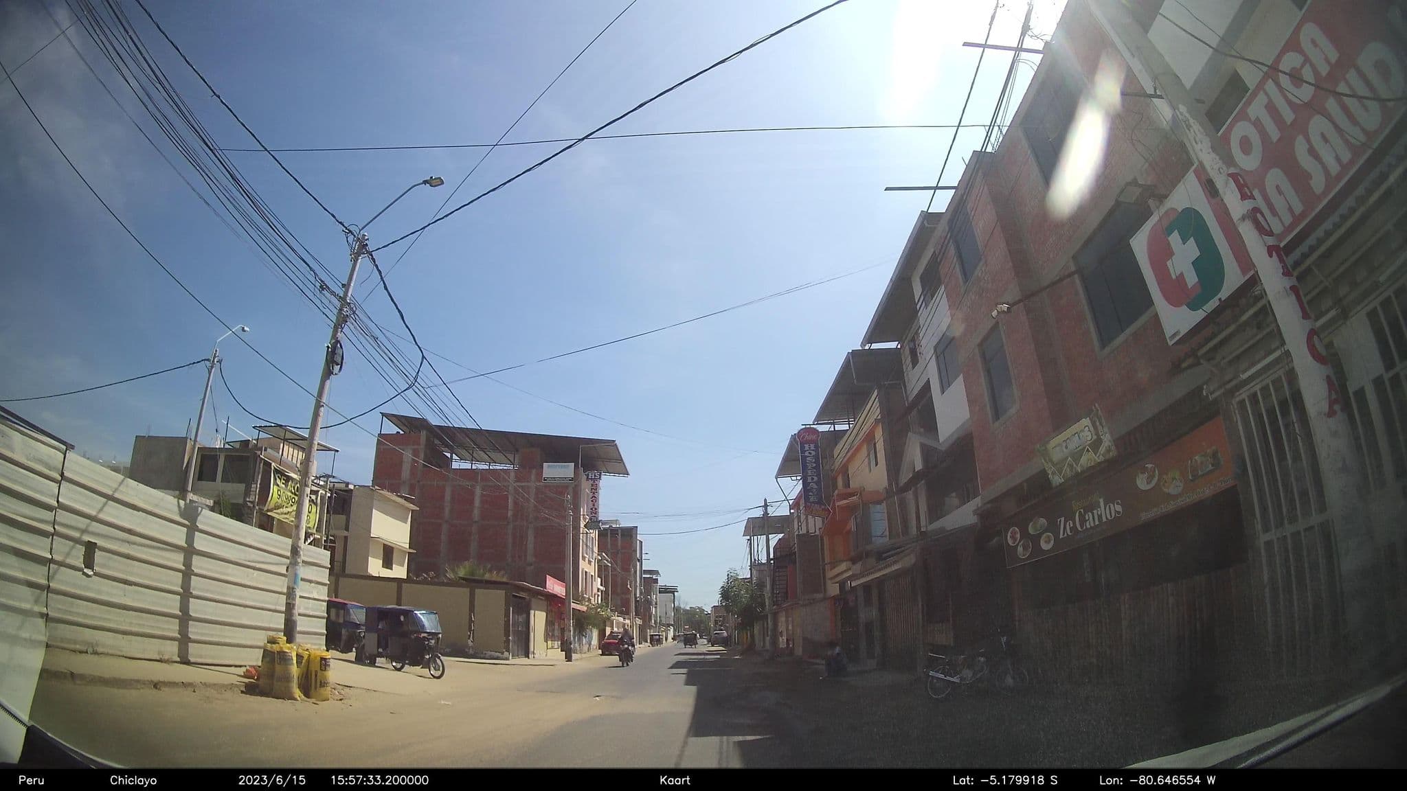 Street view near Hospedaje Bello Horizonte, Piura — © kaart_2 (CC BY-SA · Mapillary)