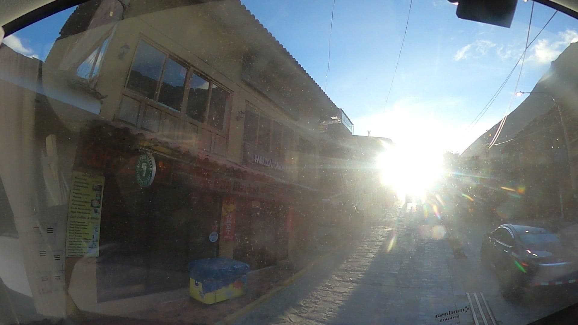 Street view near El Chasqui, Ollantaytambo — © jaderbavaresco (CC BY-SA · Mapillary)