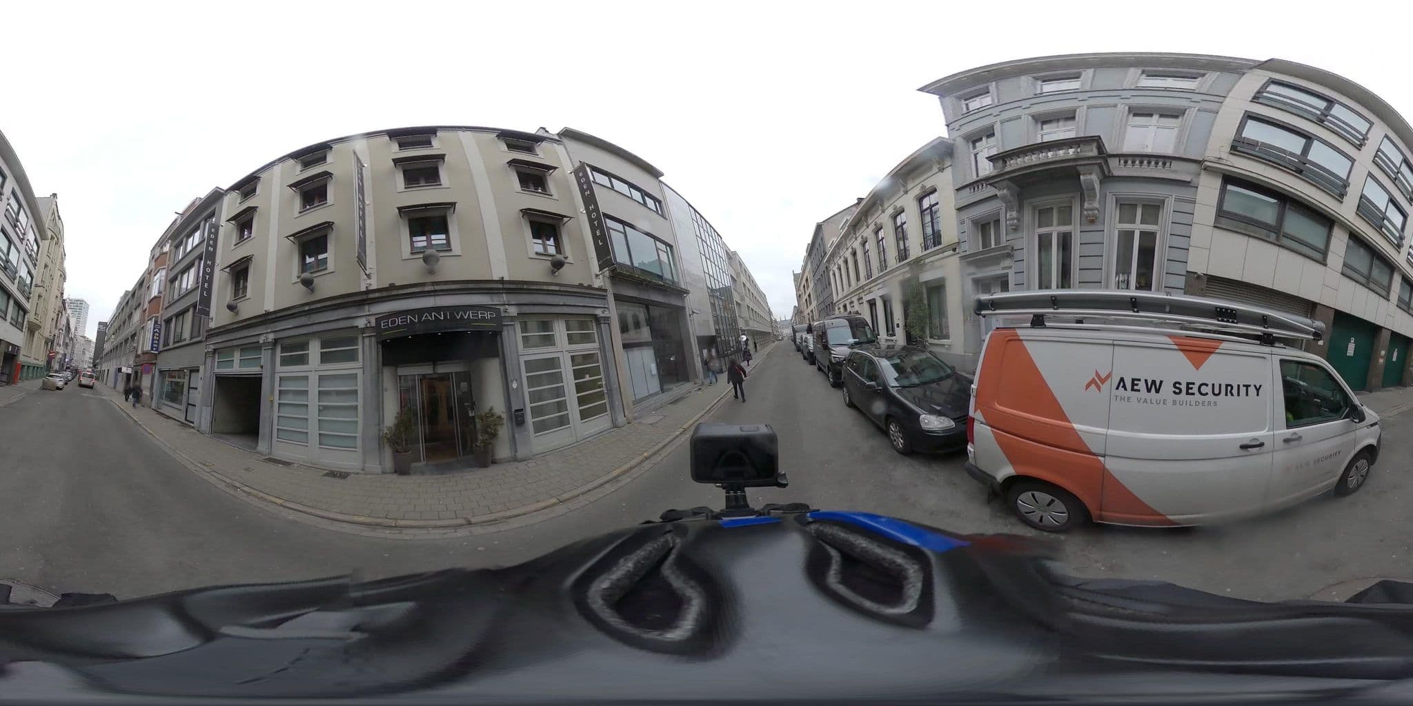 Street view near Antwerp City Center Hotel, Antwerp — © konink360 (CC BY-SA · Mapillary)