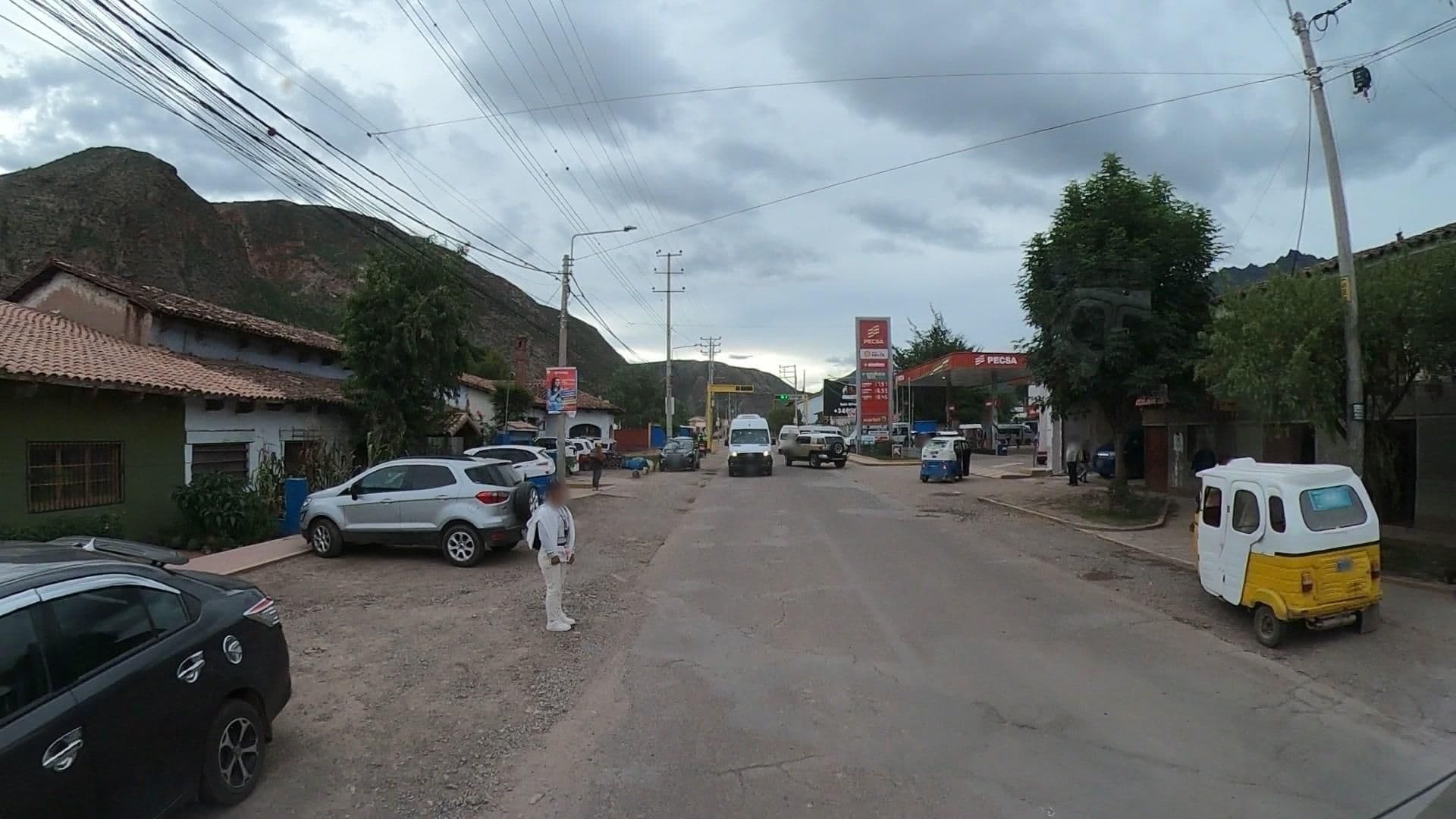 Street view near Hospedaje Vera, Urubamba