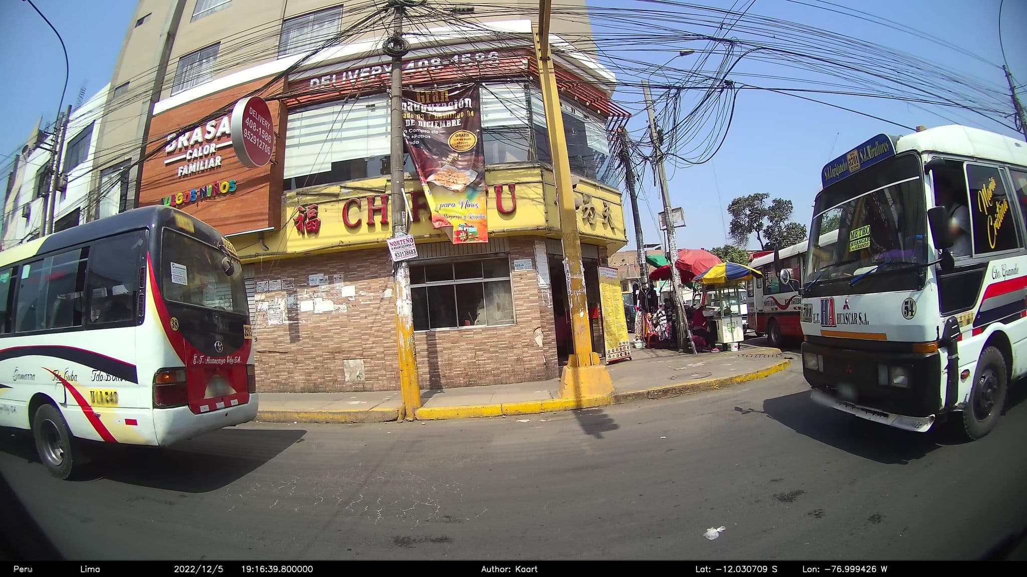 Street view near Puente Inn, Lima — © kaart_2 (CC BY-SA · Mapillary)
