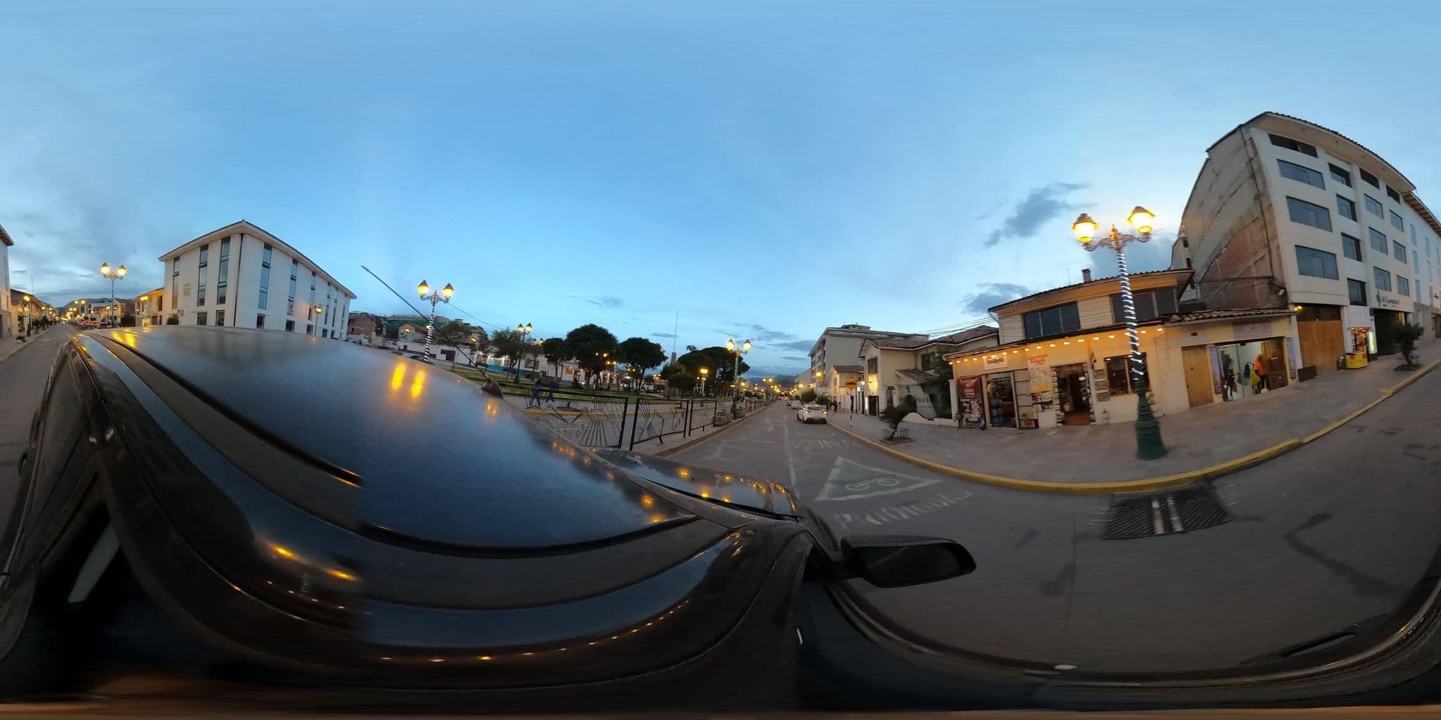 Street view near Hospedaje Vilandré, Wanchaq