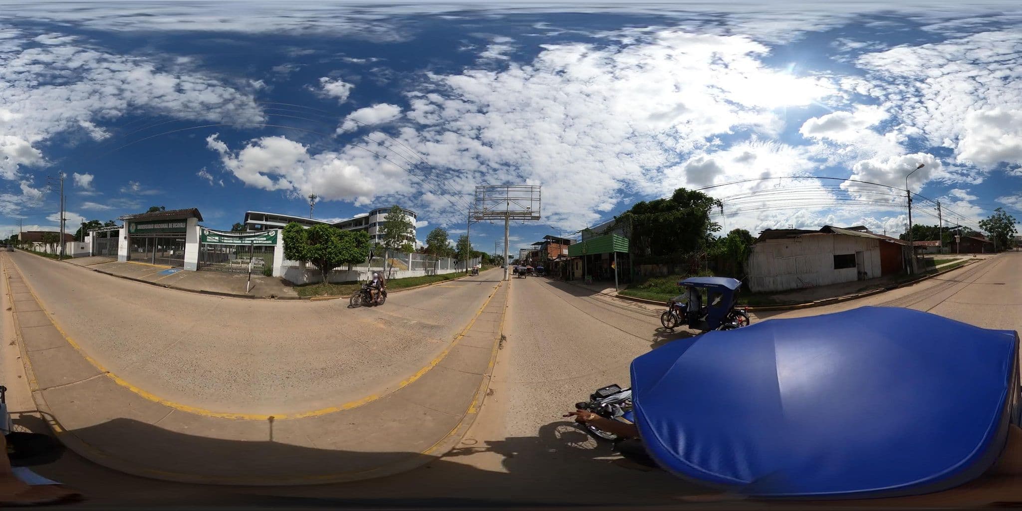 Street view near Las Palmeras, Pucallpa — © johnarupire (CC BY-SA · Mapillary)