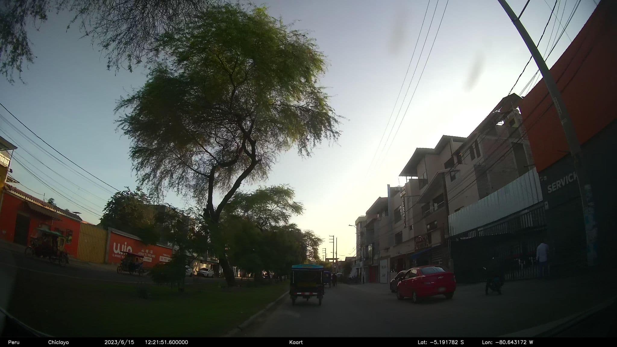 Street view near Hotel Aurora, Piura — © kaart_2 (CC BY-SA · Mapillary)