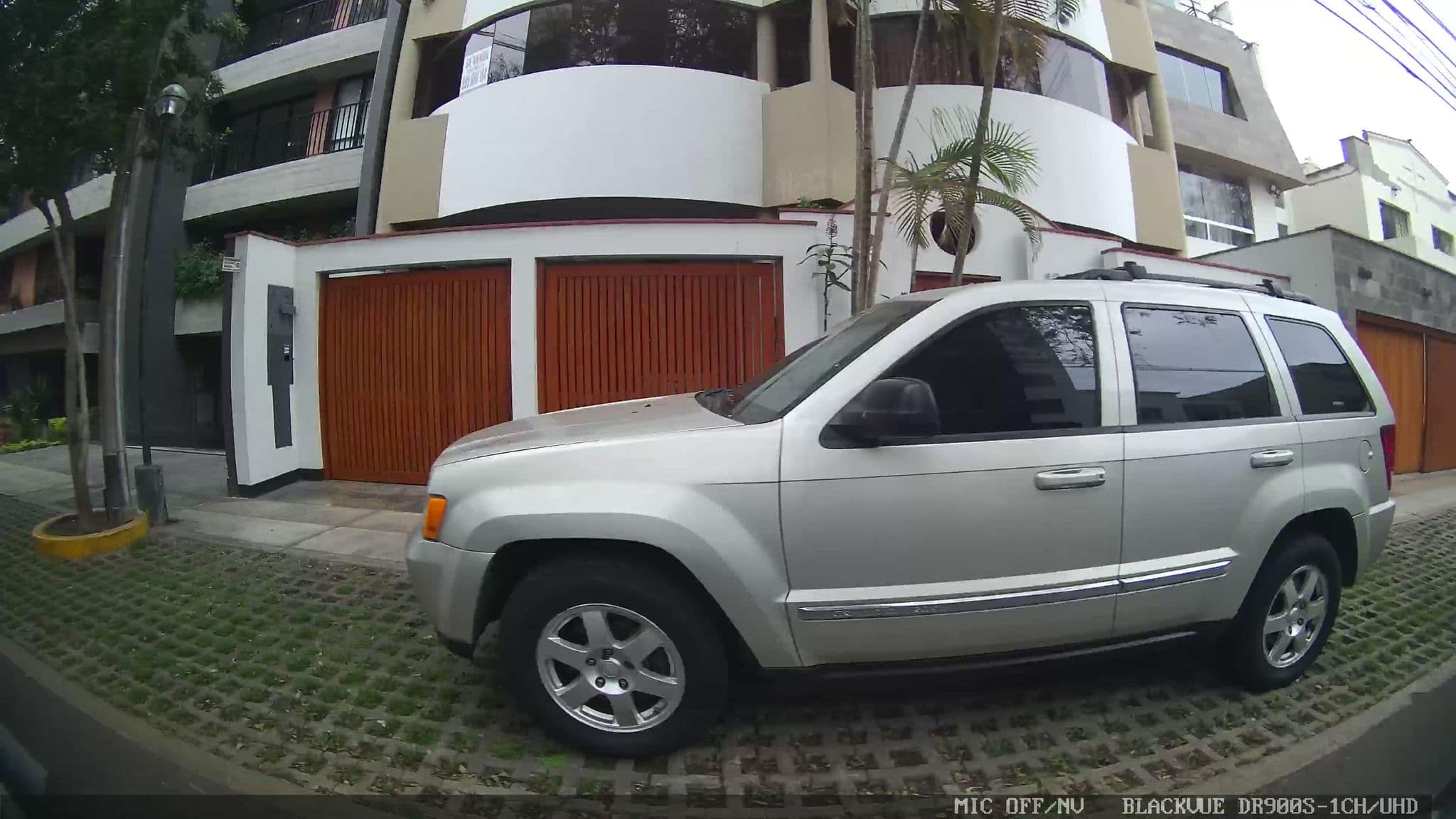 Street view near Casaroma Hostel, Barranco — © kaartcam (CC BY-SA · Mapillary)