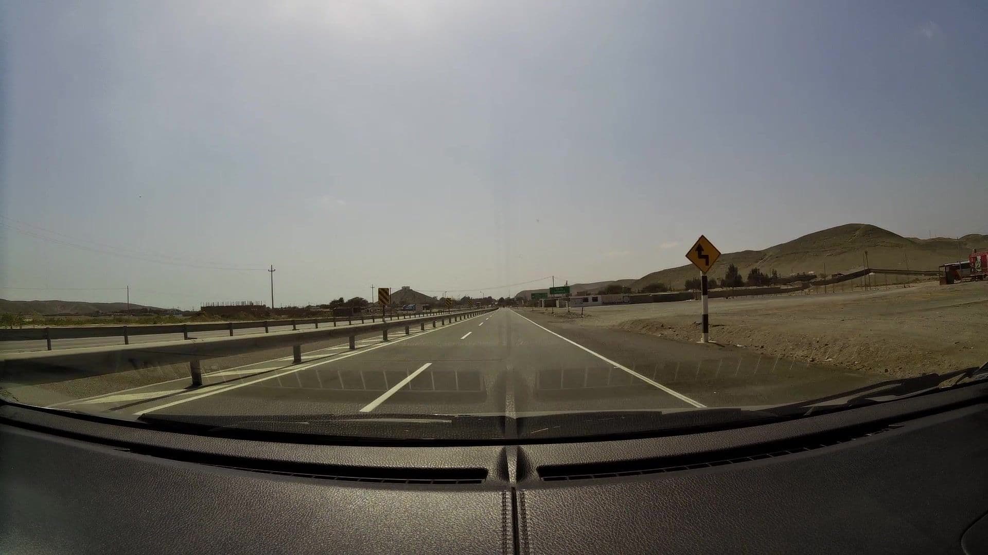 Street view near Hotel Cochera para trailers La Cabaña, Huarmey — © kaartcam (CC BY-SA · Mapillary)
