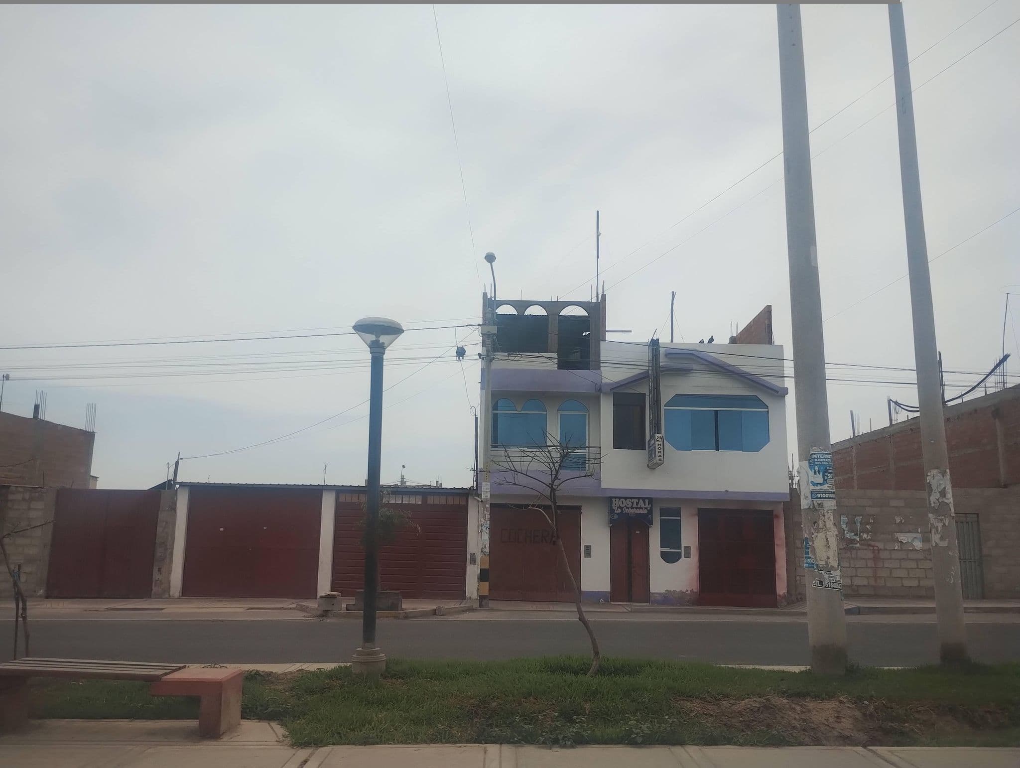 Street view near Hostal Soberania, Tacna