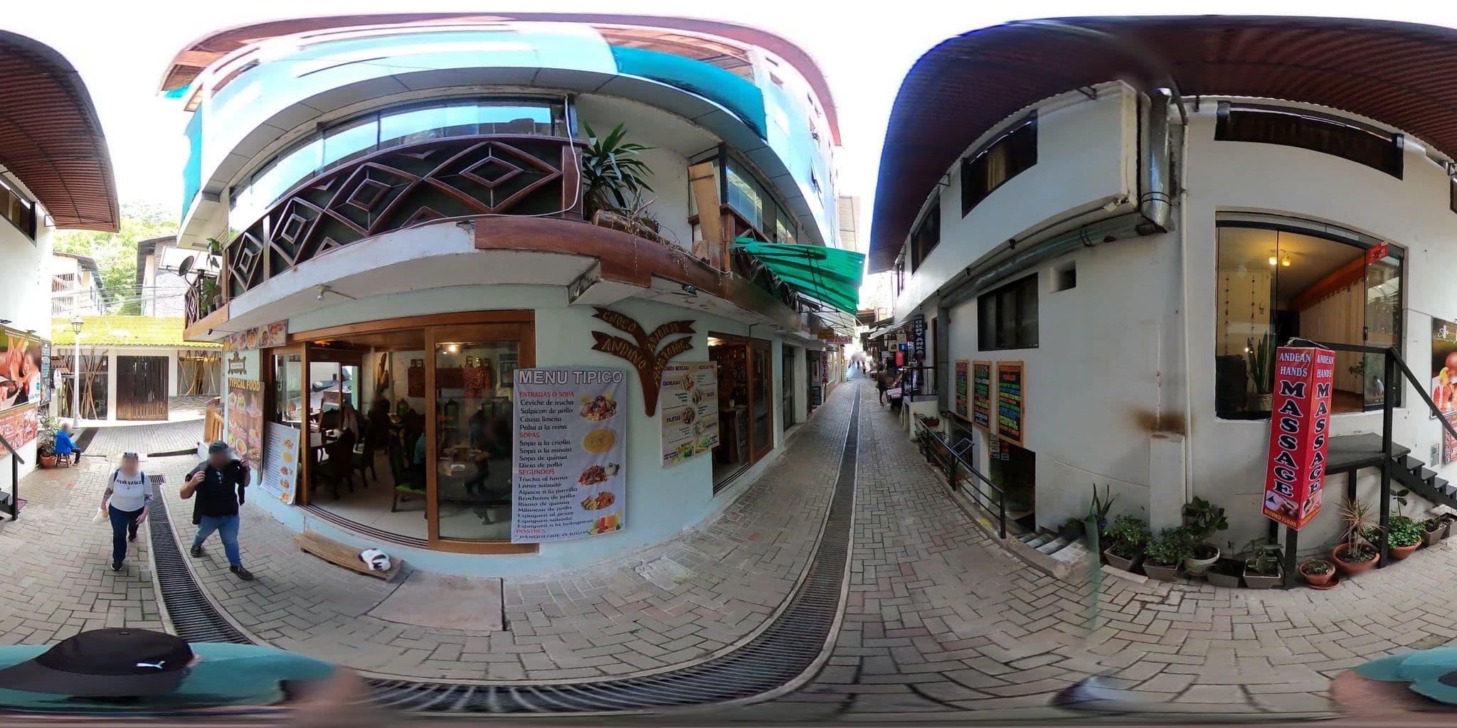 Street view near Hotel Vianca, Machupicchu — © jaderbavaresco (CC BY-SA · Mapillary)