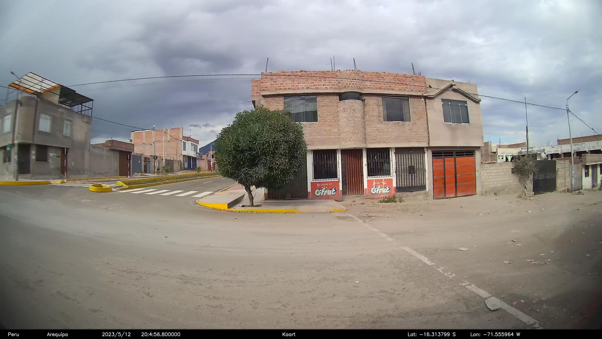 Street view near Hotel Las Torres, Cono Norte — © kaart_2 (CC BY-SA · Mapillary)