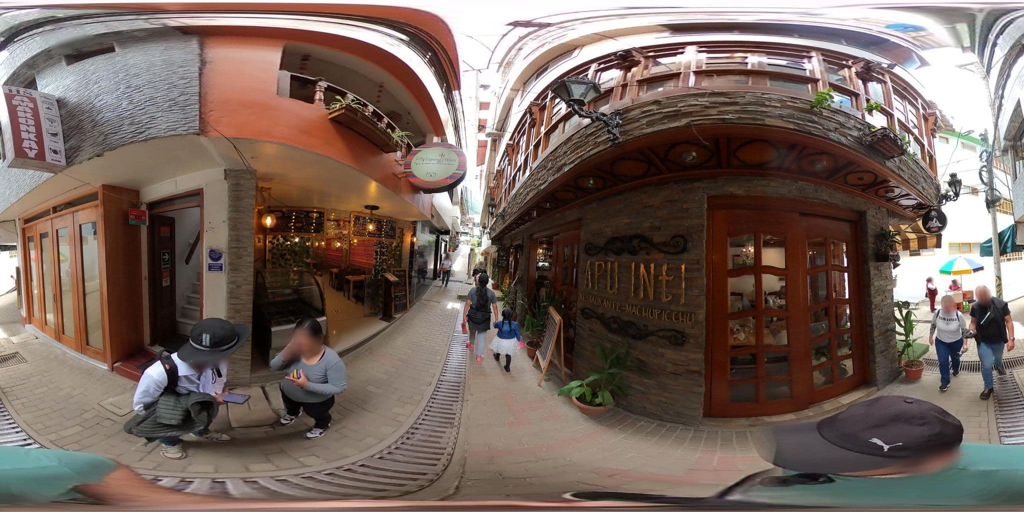 Street view near Hatun Inti, Machupicchu — © jaderbavaresco (CC BY-SA · Mapillary)