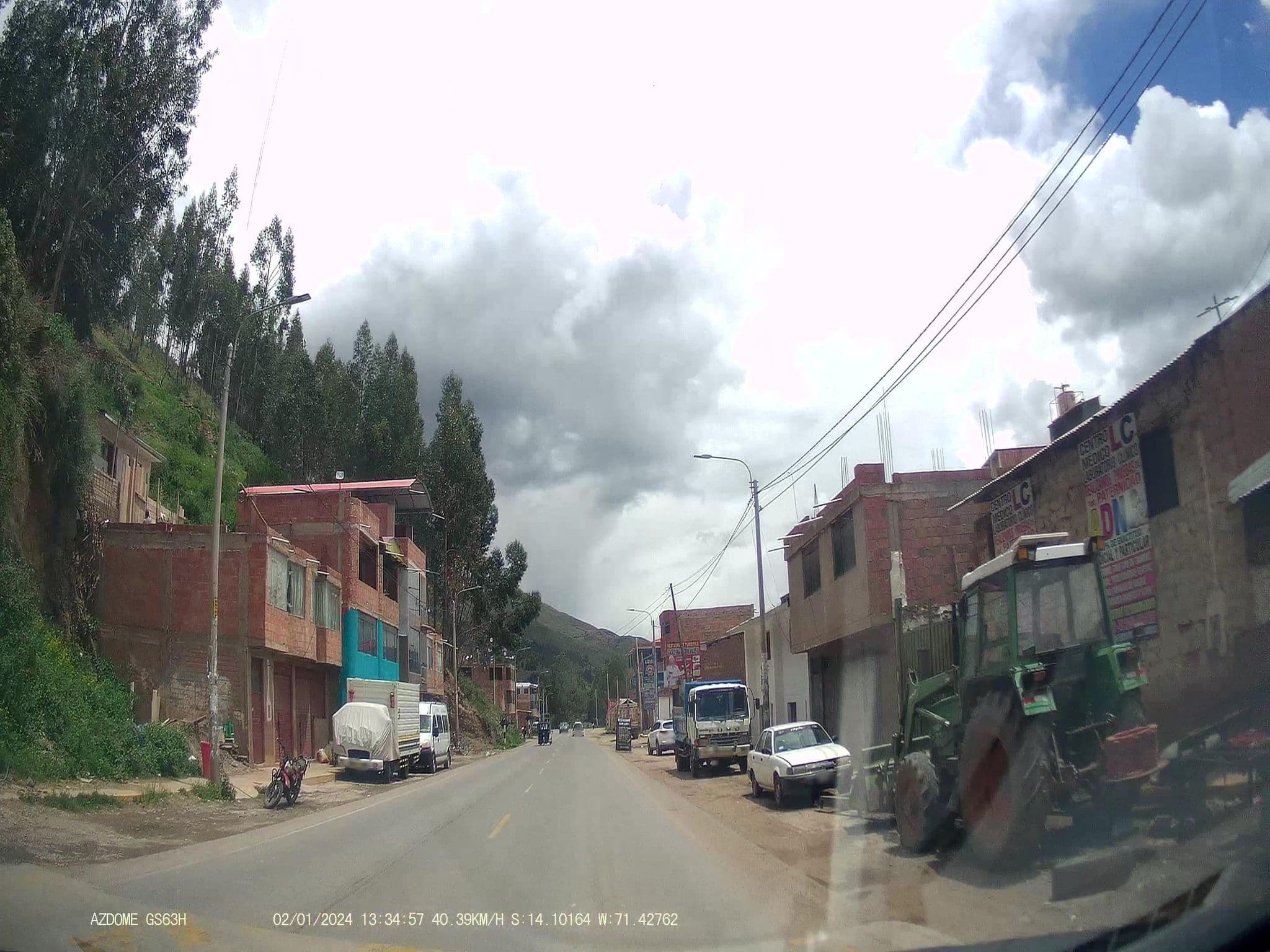 Street view near Hostal Jireh, Combapata — © jaderbavaresco (CC BY-SA · Mapillary)