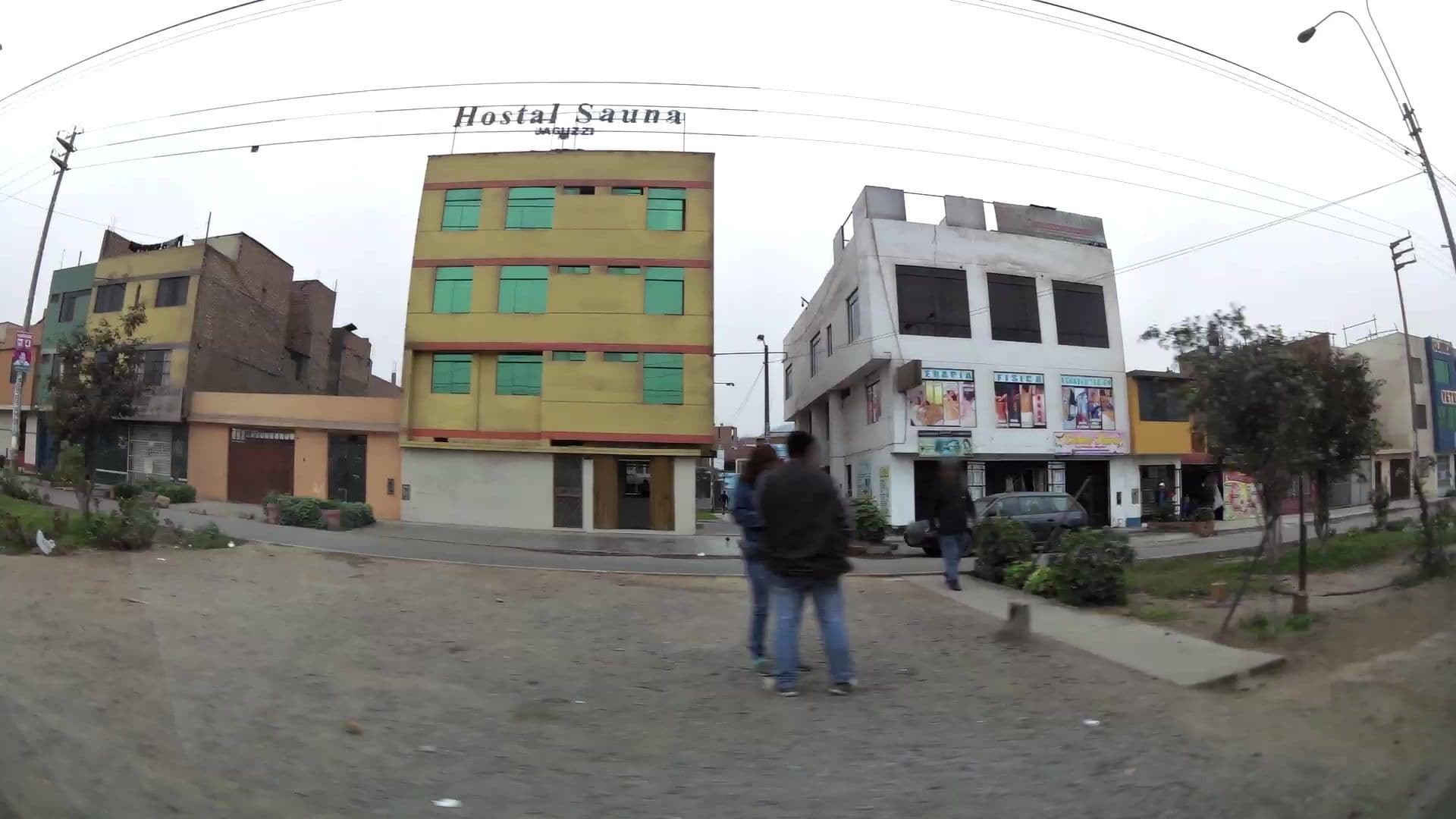 Street view near Hostal Sauna, Urb. Santo Domingo — © kaartcam (CC BY-SA · Mapillary)