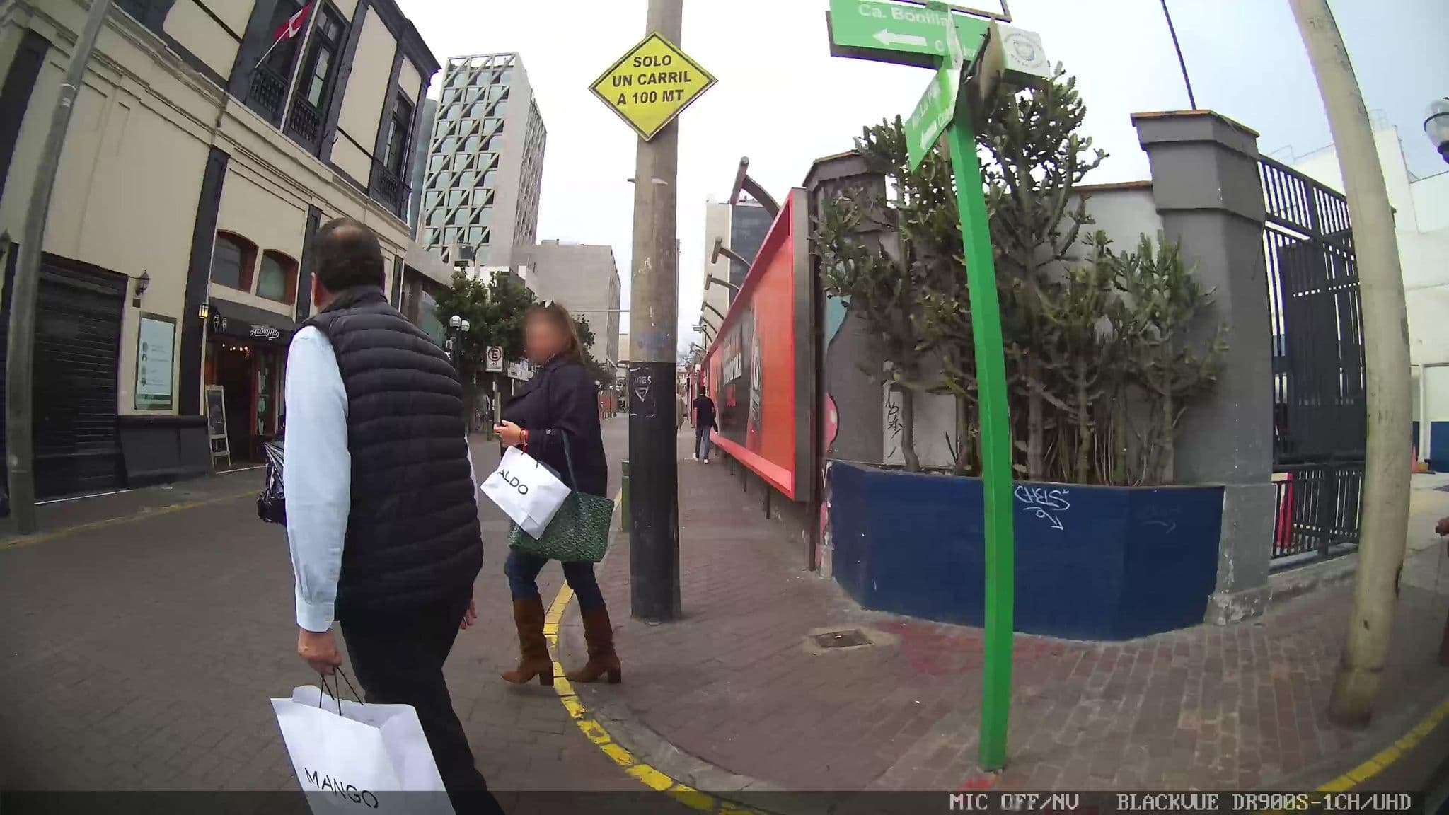 Street view near Faraona Gran Hotel, Miraflores — © kaartcam (CC BY-SA · Mapillary)