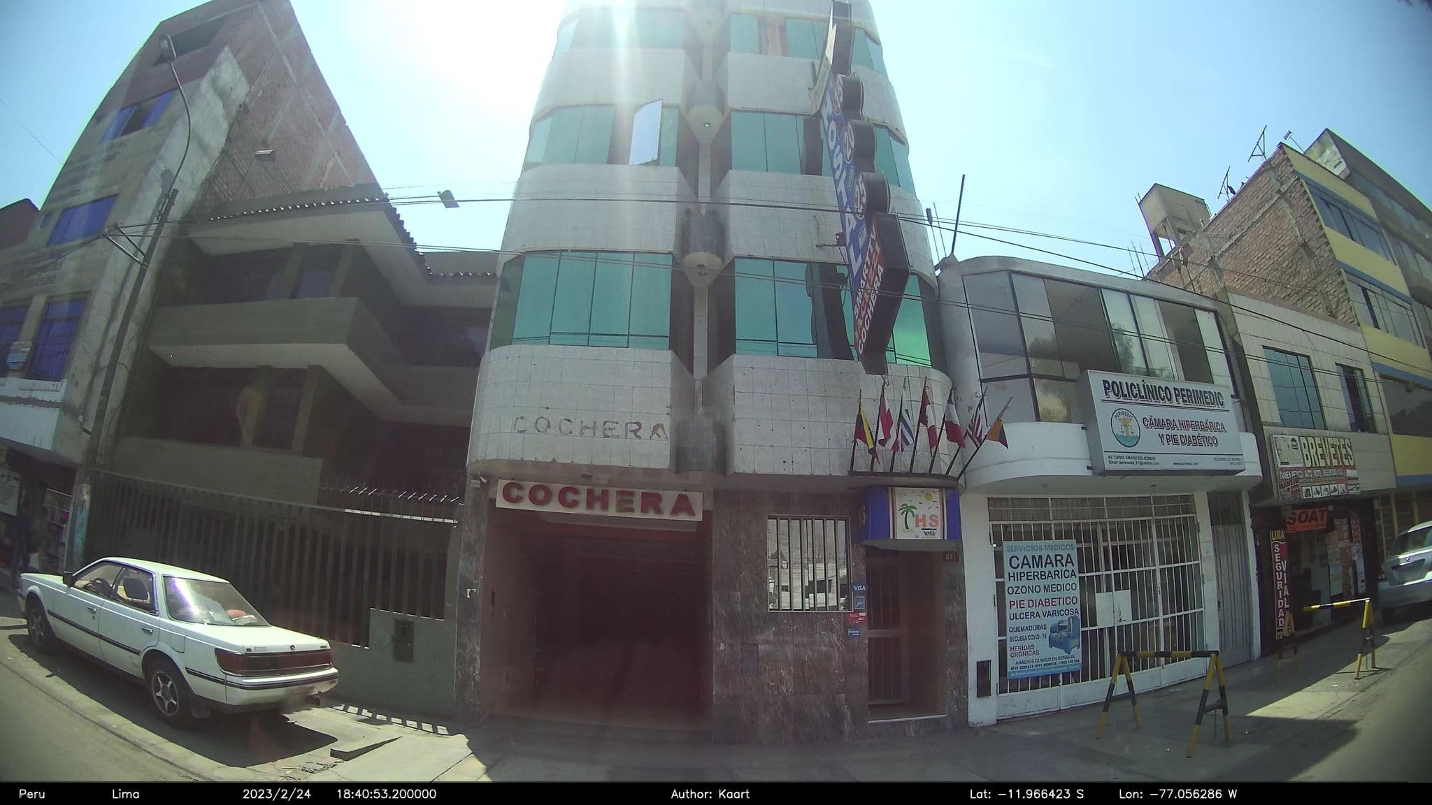 Street view near Cochera Hostal, Independencia — © kaart_2 (CC BY-SA · Mapillary)