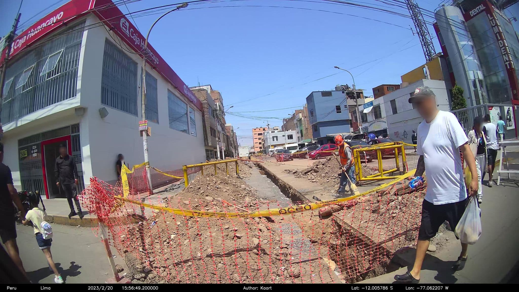 Street view near Hostal Paradise, Independencia — © kaart_2 (CC BY-SA · Mapillary)