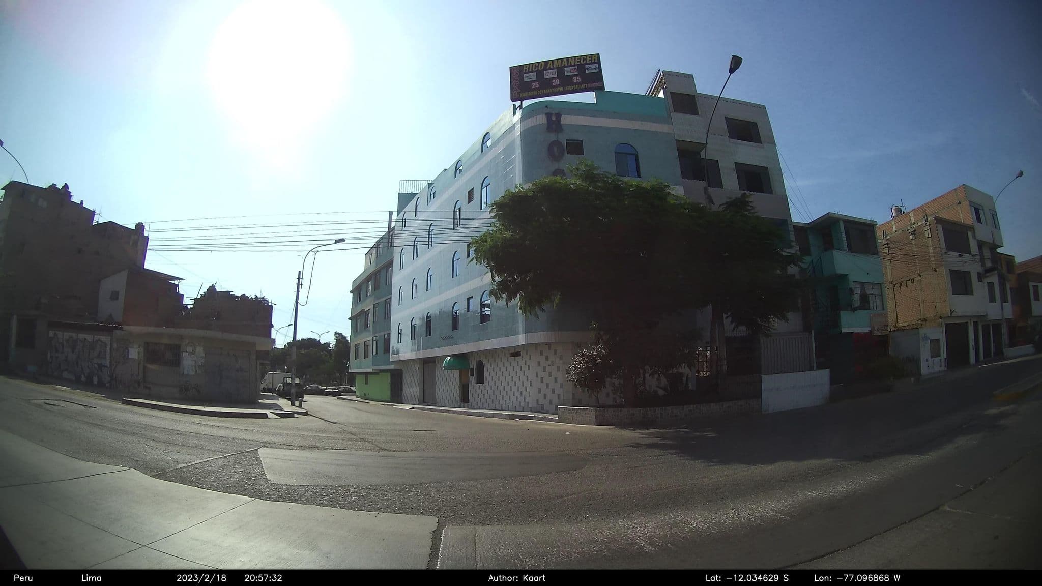 Street view near Hostal Rico Amanecer, Carmen De La Legua Reynoso — © kaart_2 (CC BY-SA · Mapillary)