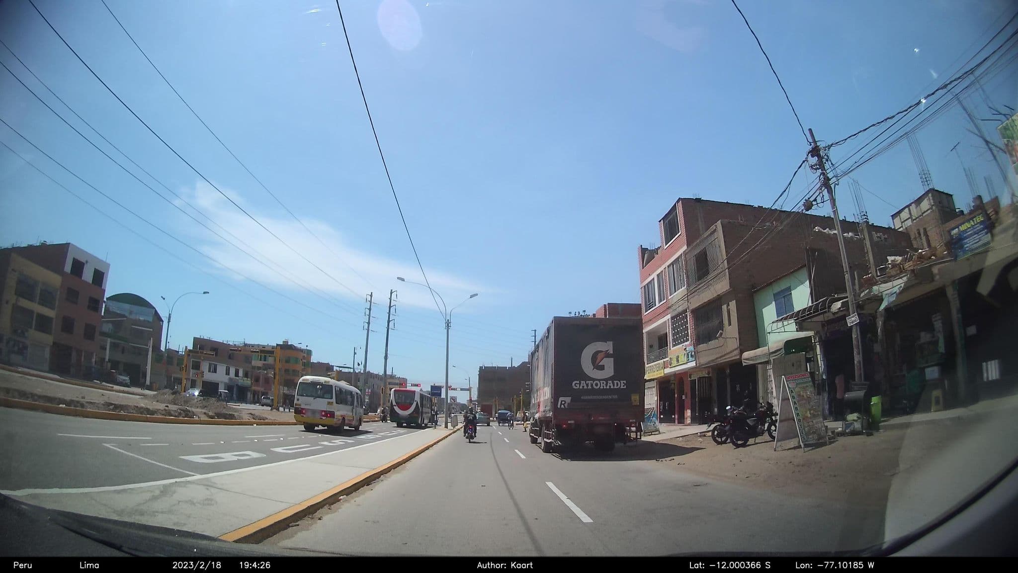 Street view near Money Moon, Carmen De La Legua Reynoso — © kaart_2 (CC BY-SA · Mapillary)