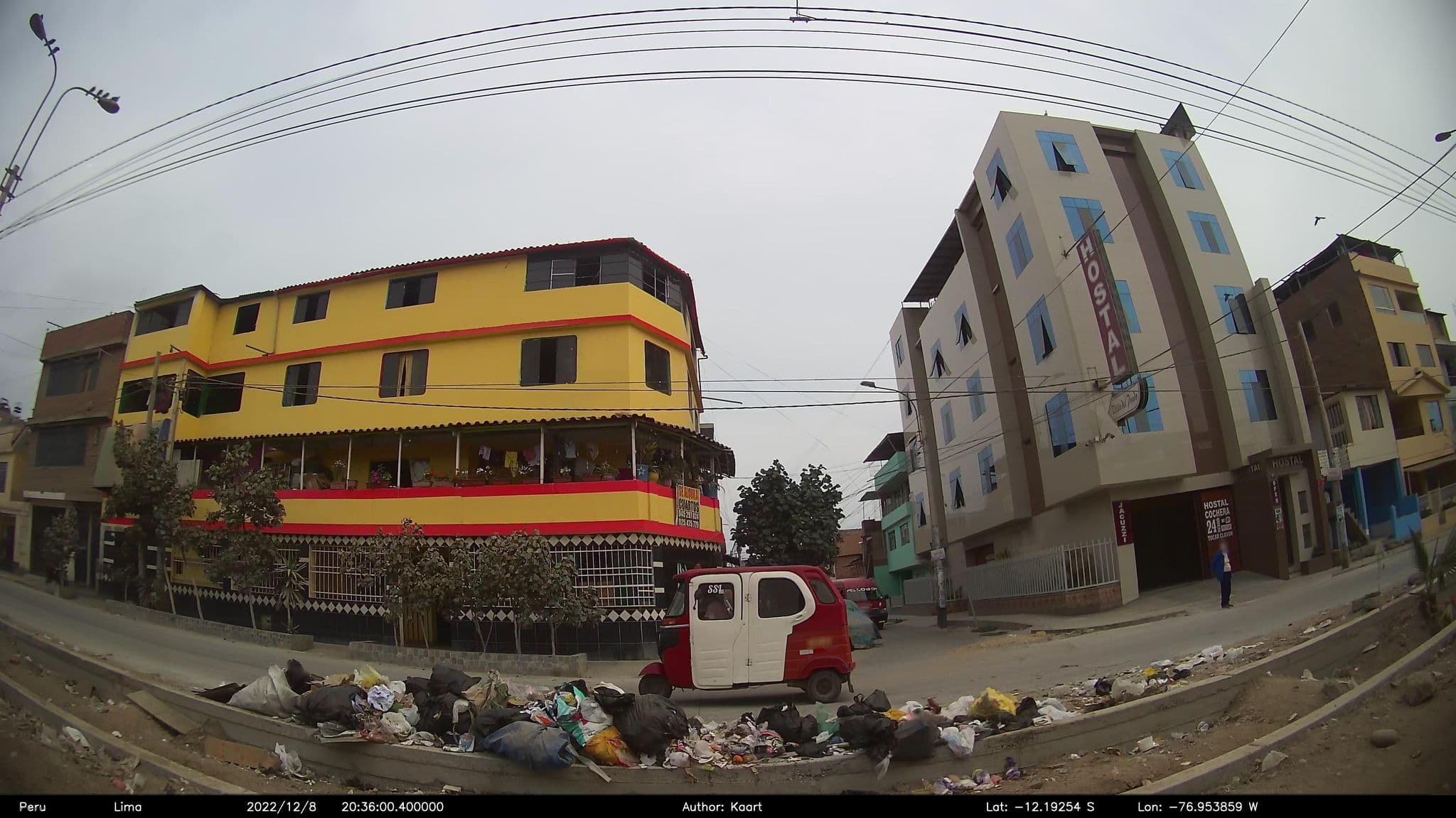 Street view near Villa del Prais, Villa Poeta José Gálvez Barrenechea — © kaart5 (CC BY-SA · Mapillary)