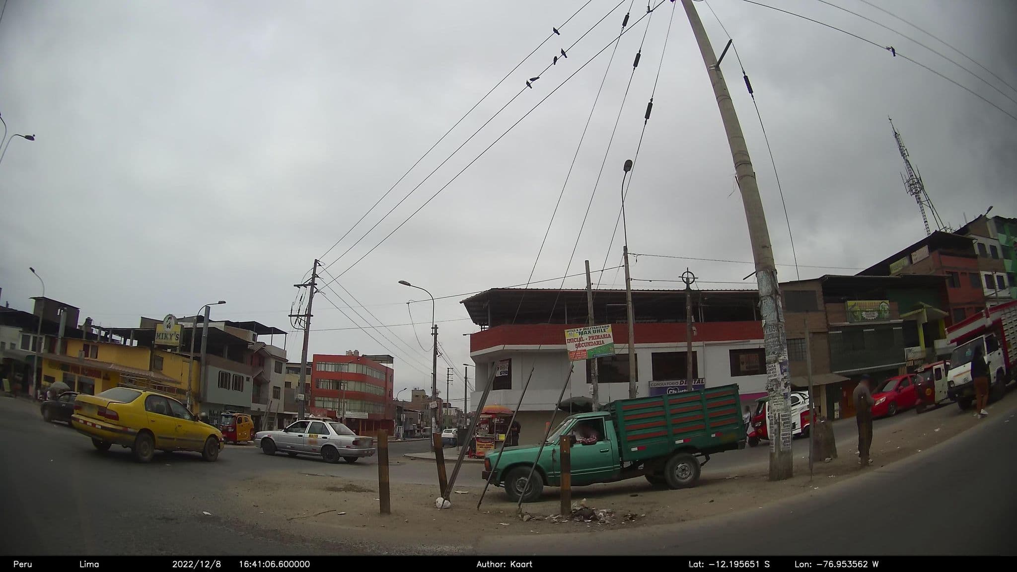 Street view near Tostal, Villa Poeta José Gálvez Barrenechea — © kaart5 (CC BY-SA · Mapillary)