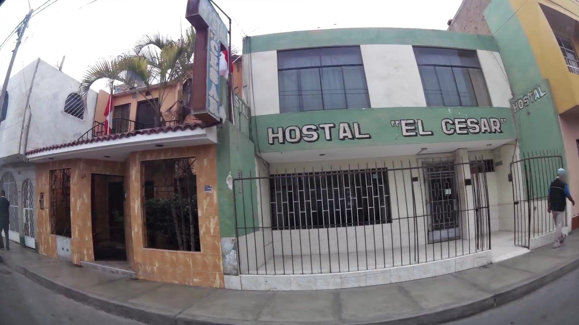 Street view near Hostal El Cesar, Pisco — © kaartcam (CC BY-SA · Mapillary)