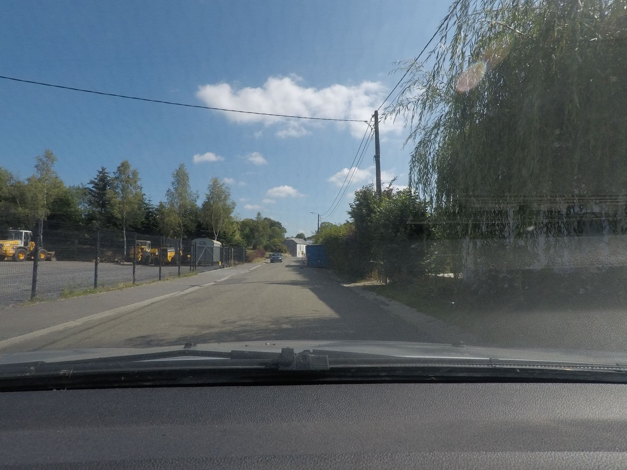 Street view near Le Verger du Pierroy, Léglise — © juminet (CC BY-SA · Mapillary)